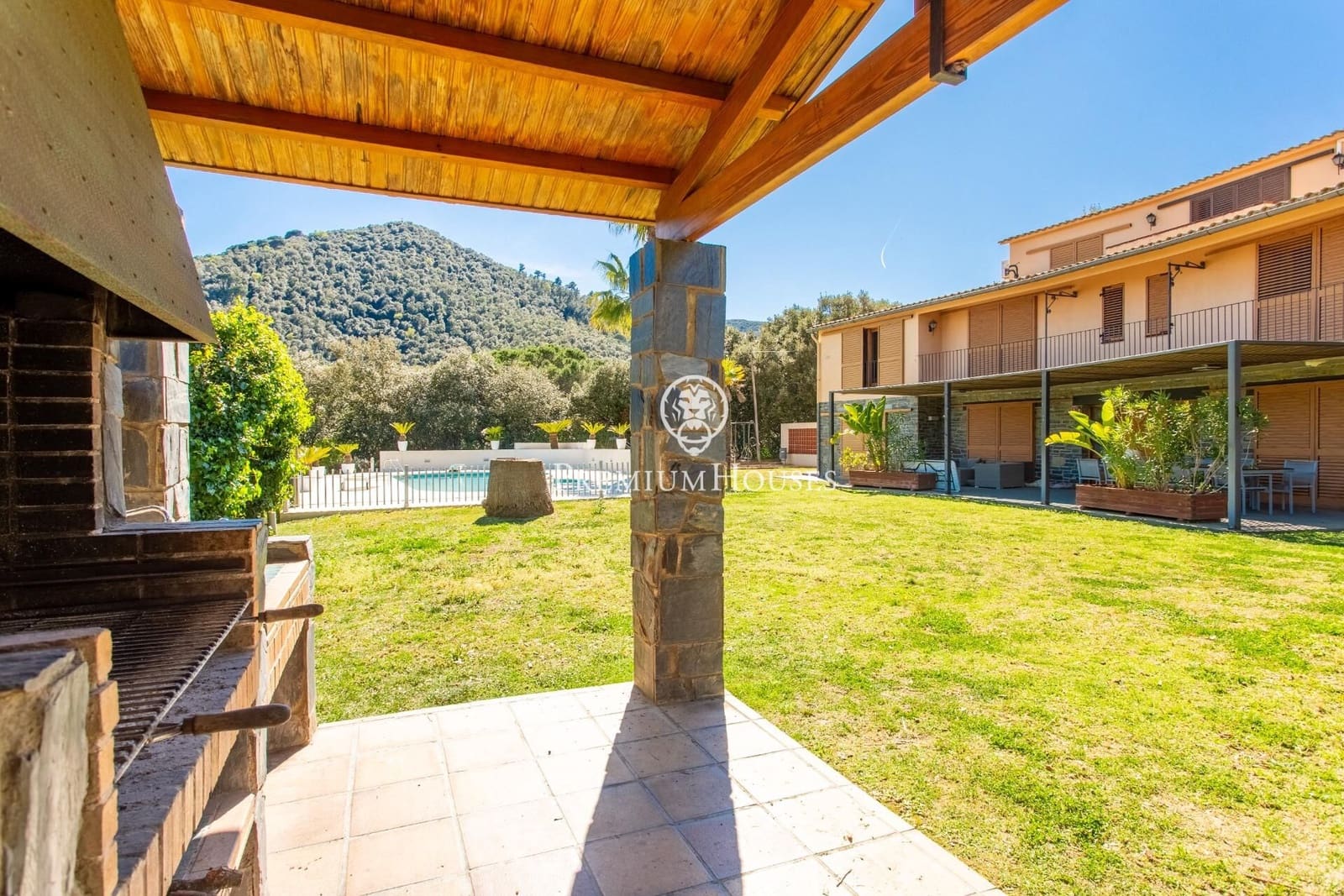 14 bedroom Finca/Country House for sale in Arenys de Munt with pool garage - € 2,950,000 (Ref: 9758955)