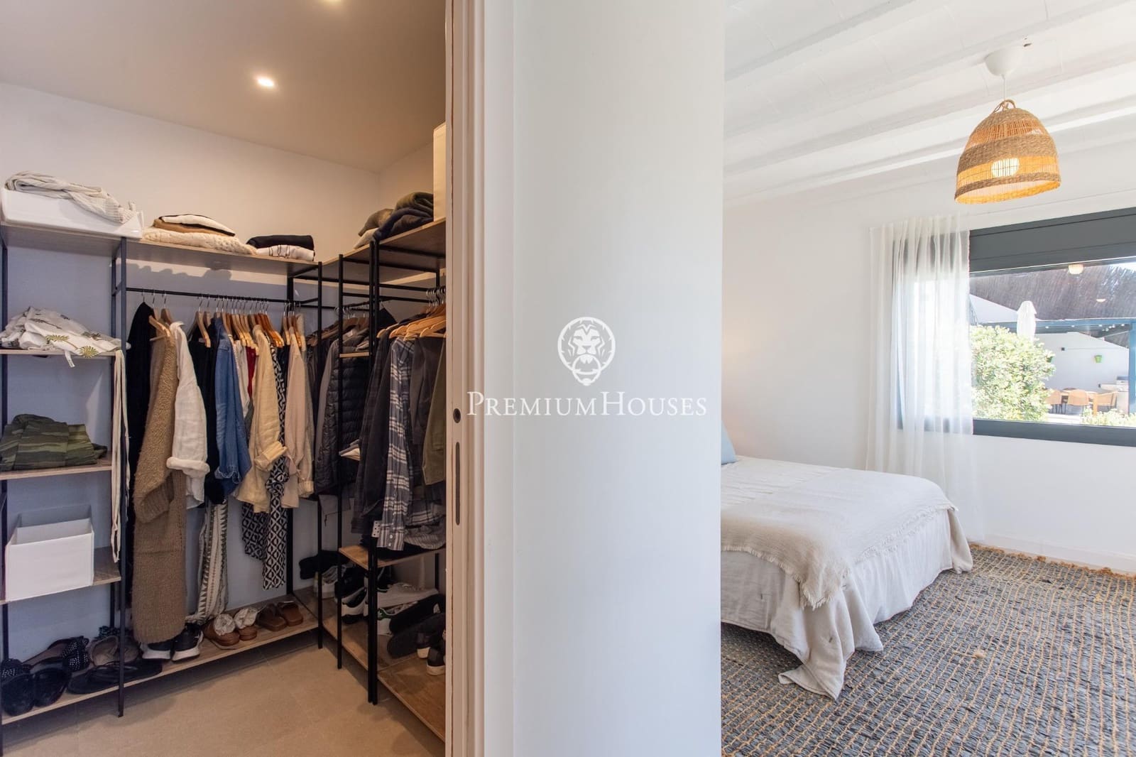 4 soveværelse Villa til salg i Sant Cebria de Vallalta med swimmingpool garage - € 785.000 (Ref: 9758956)