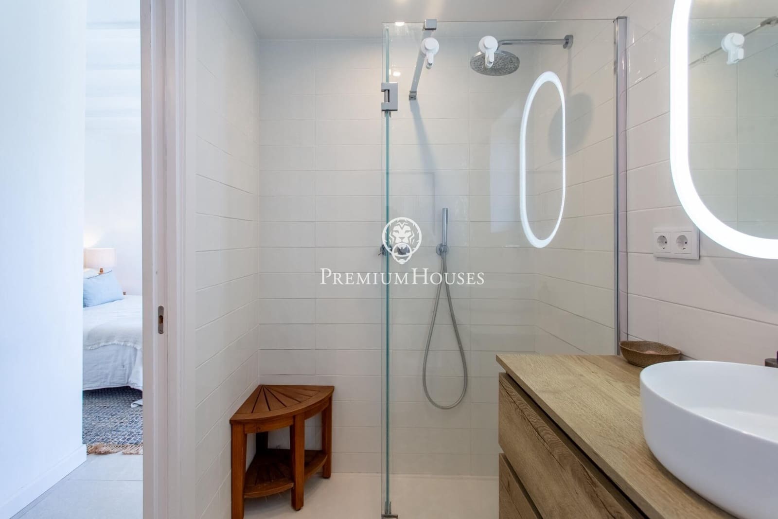 4 soveværelse Villa til salg i Sant Cebria de Vallalta med swimmingpool garage - € 785.000 (Ref: 9758956)