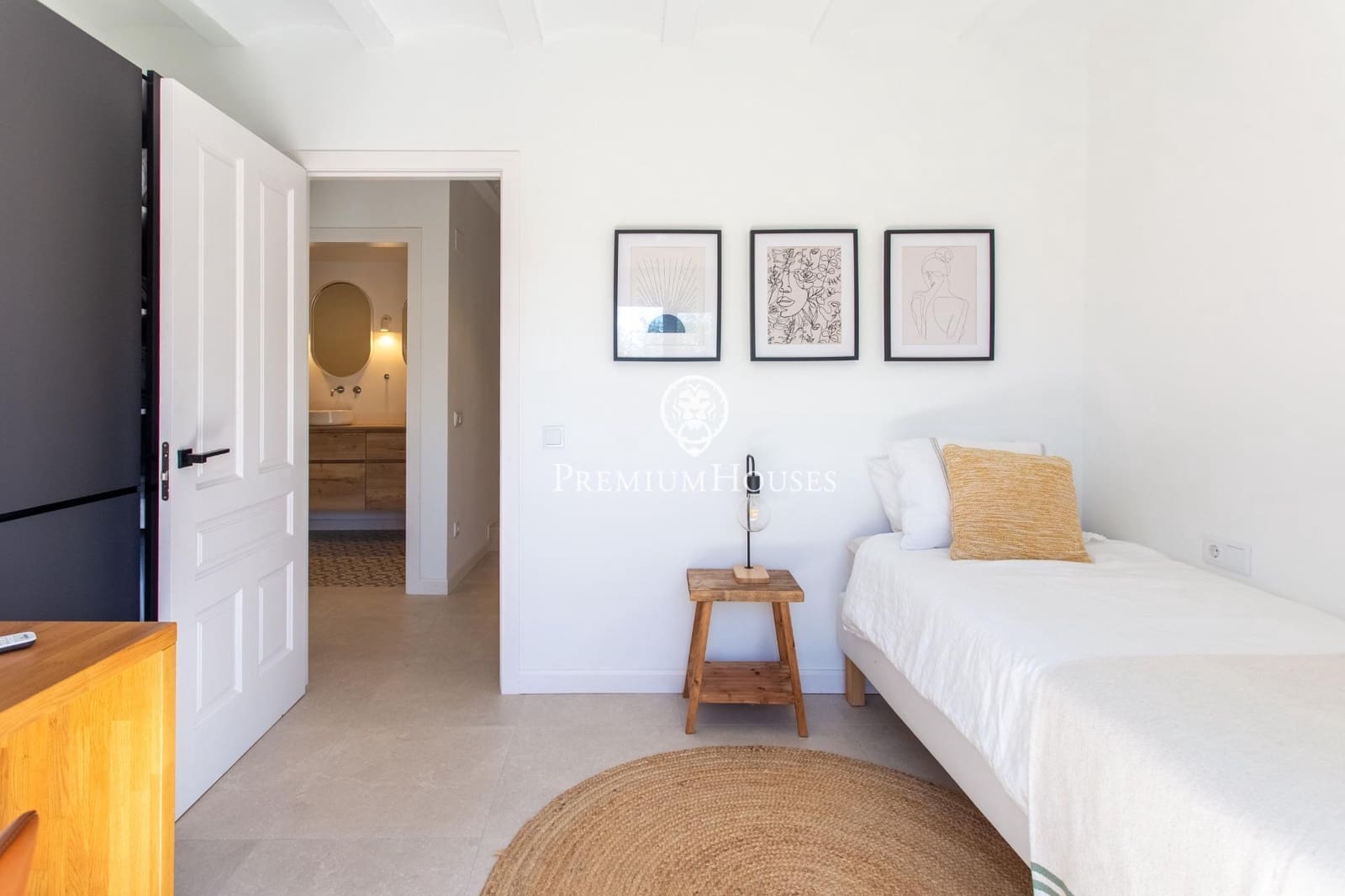 4 soveværelse Villa til salg i Sant Cebria de Vallalta med swimmingpool garage - € 785.000 (Ref: 9758956)