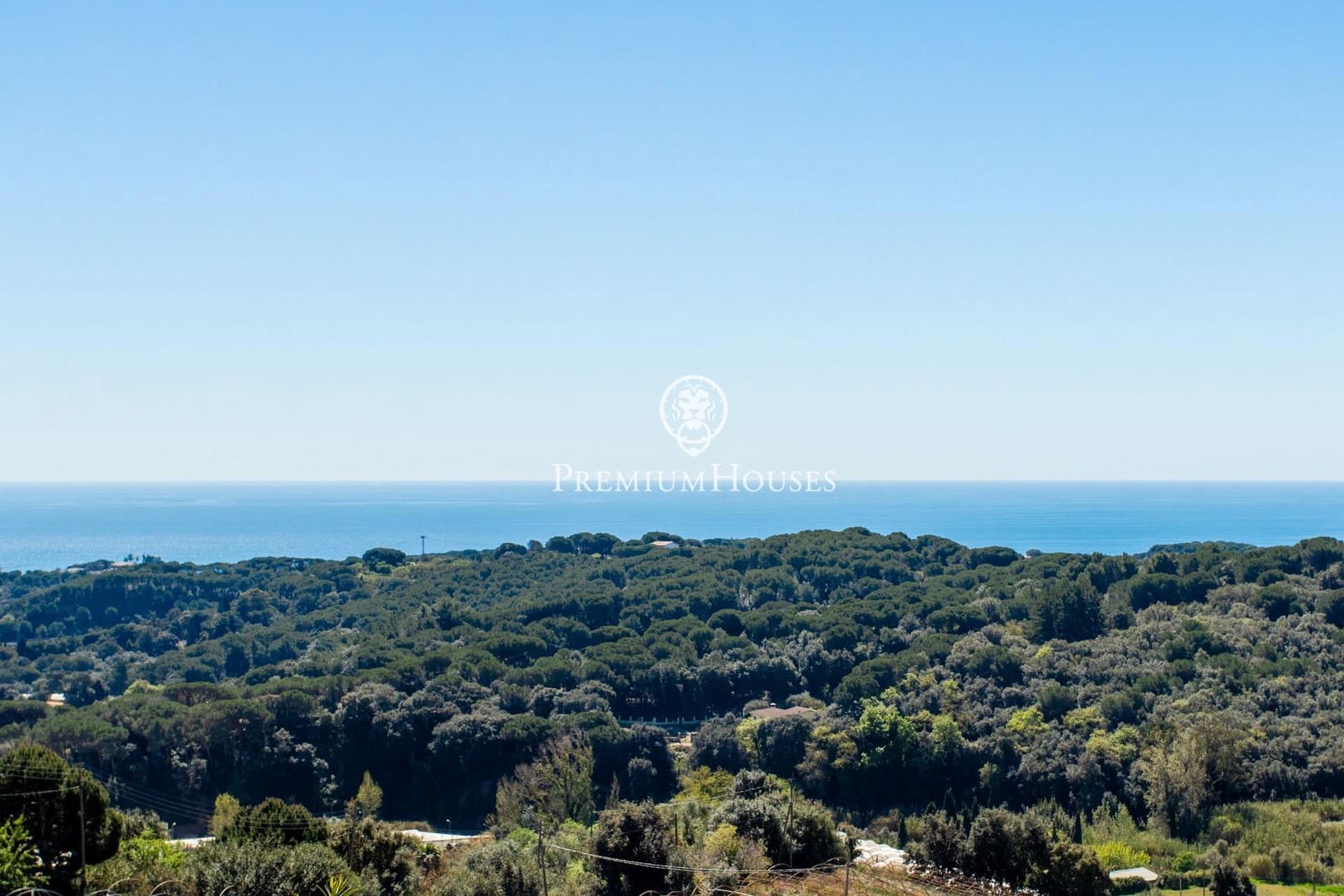 4 soveværelse Villa til salg i Sant Cebria de Vallalta med swimmingpool garage - € 785.000 (Ref: 9758956)