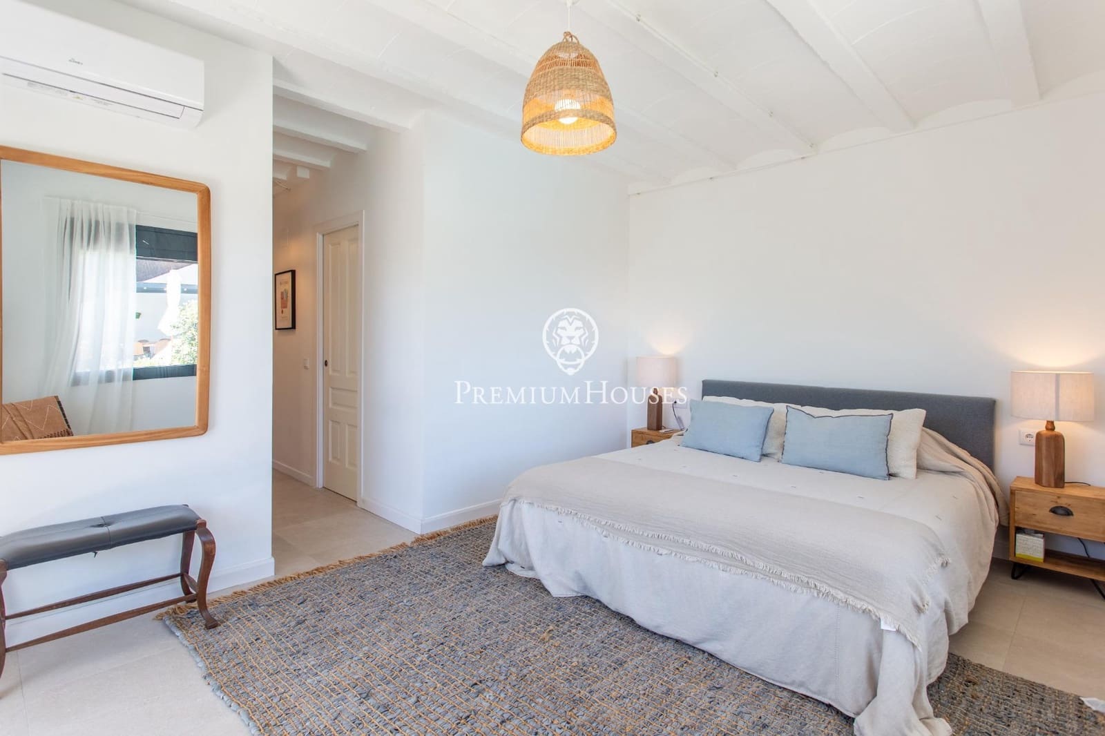 4 soveværelse Villa til salg i Sant Cebria de Vallalta med swimmingpool garage - € 785.000 (Ref: 9758956)