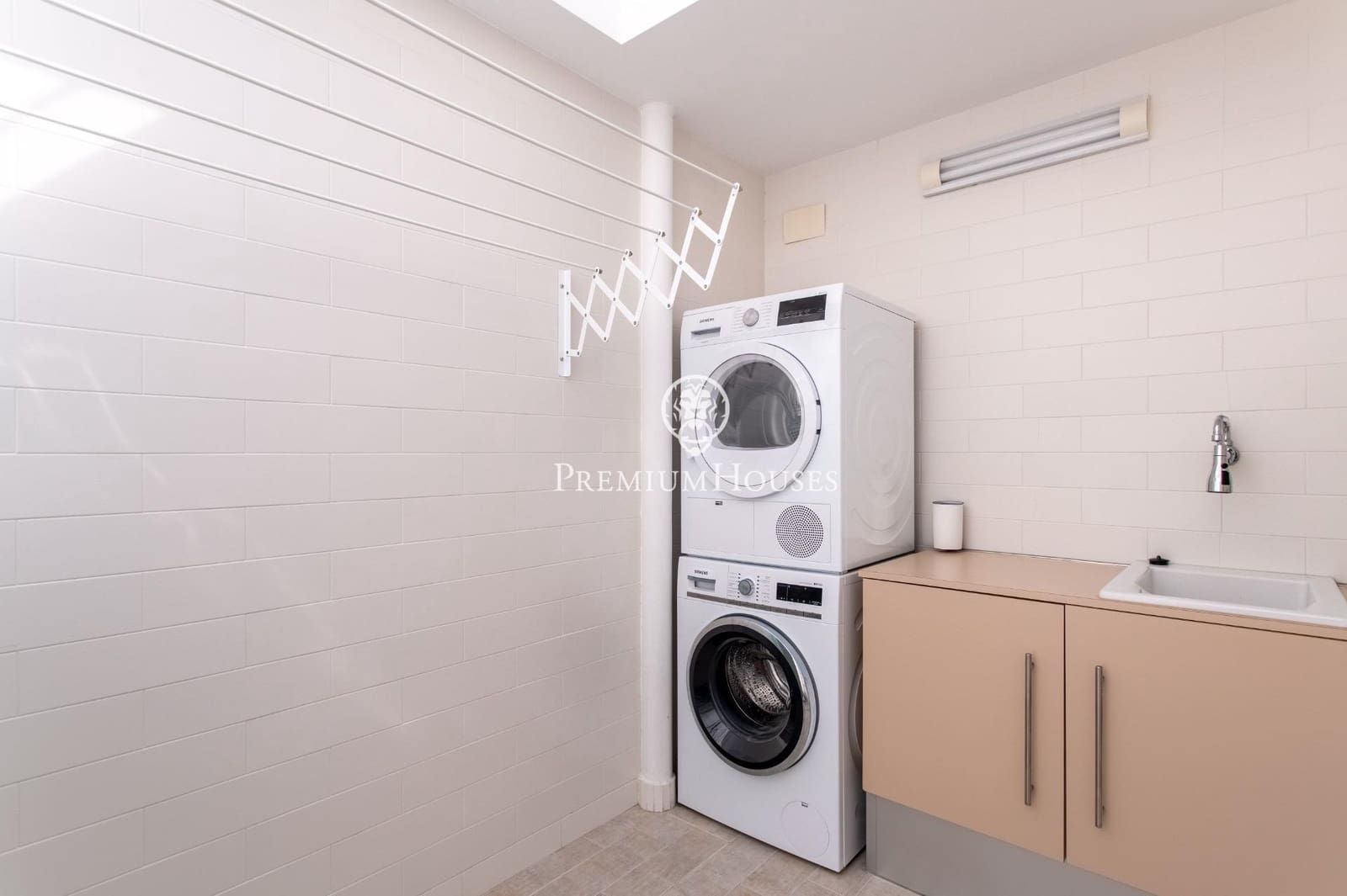 5 soveværelse Villa til salg i Argentona med swimmingpool garage - € 995.000 (Ref: 9758957)