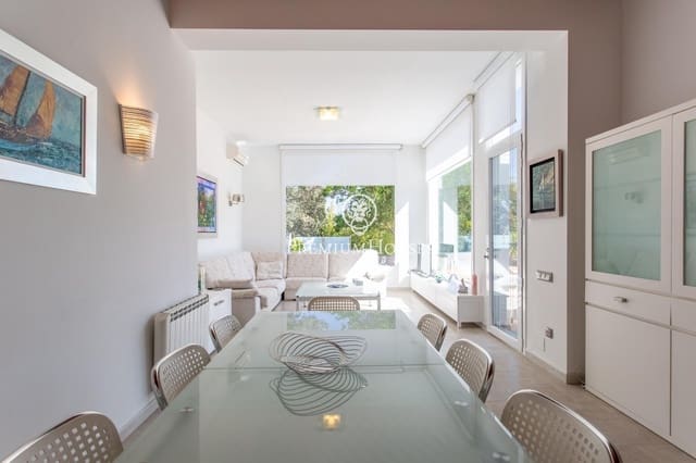 5 Zimmer Villa zu verkaufen in Argentona mit Pool Garage - 860.000 € (Ref: 9758957)