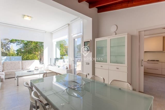 5 Zimmer Villa zu verkaufen in Argentona mit Pool Garage - 860.000 € (Ref: 9758957)