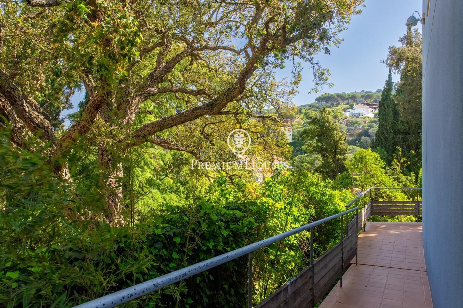 5 soveværelse Villa til salg i Argentona med swimmingpool garage - € 860.000 (Ref: 9758957)