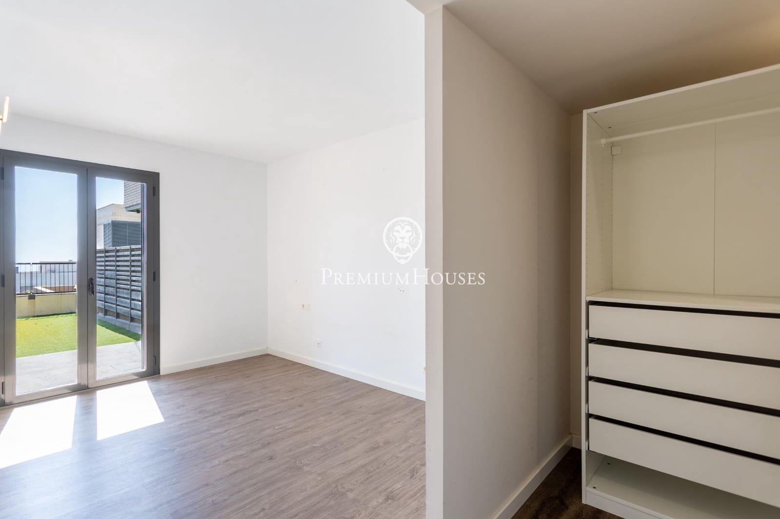 5 sovrum Villa till salu i Mataro med pool garage - 731 500 € (Ref: 9758958)