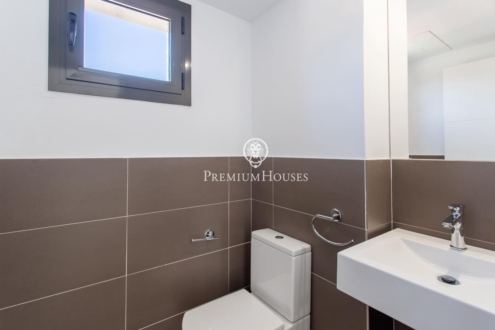 5 sovrum Villa till salu i Mataro med pool garage - 731 500 € (Ref: 9758958)