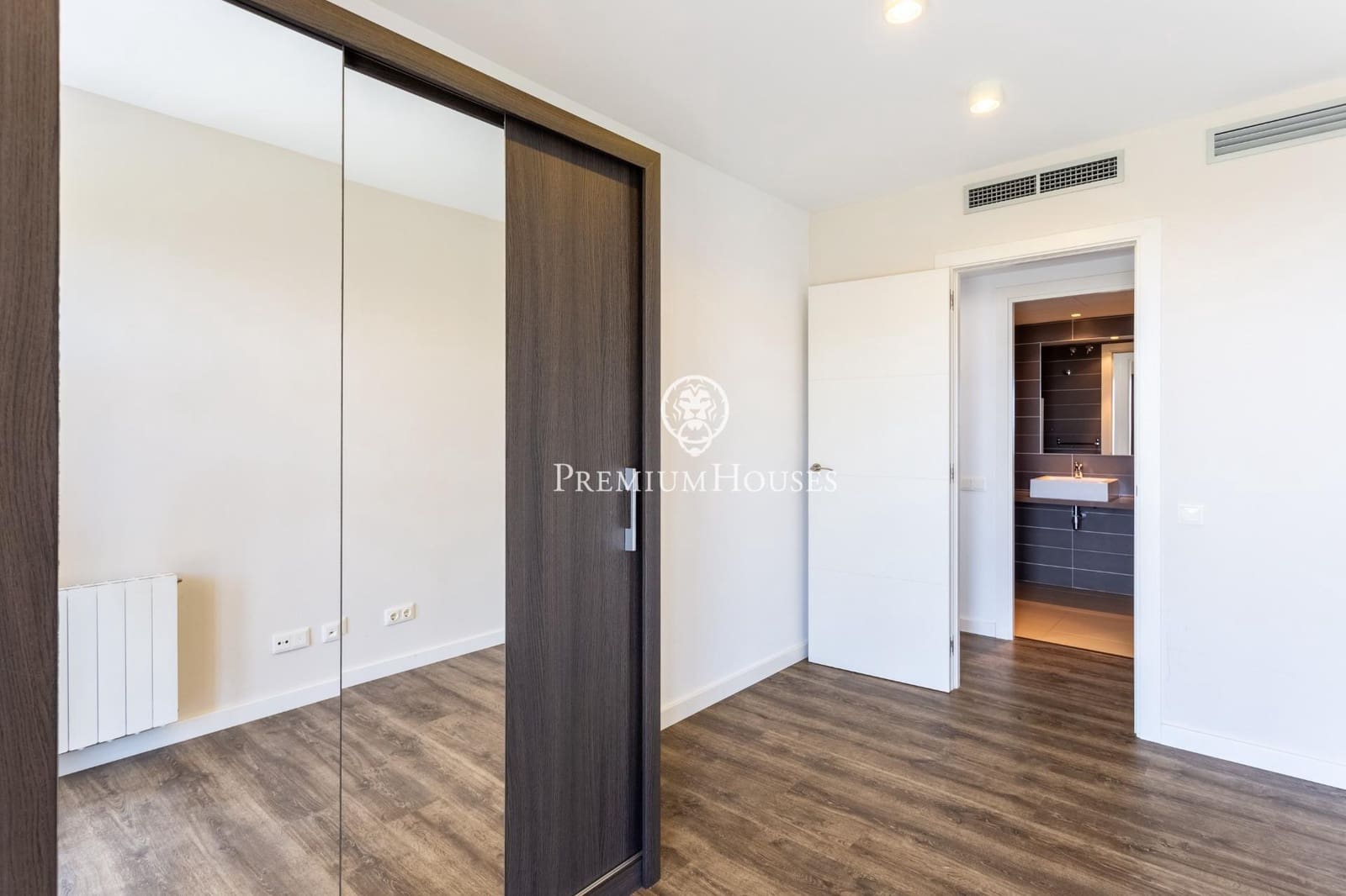 5 sovrum Villa till salu i Mataro med pool garage - 731 500 € (Ref: 9758958)