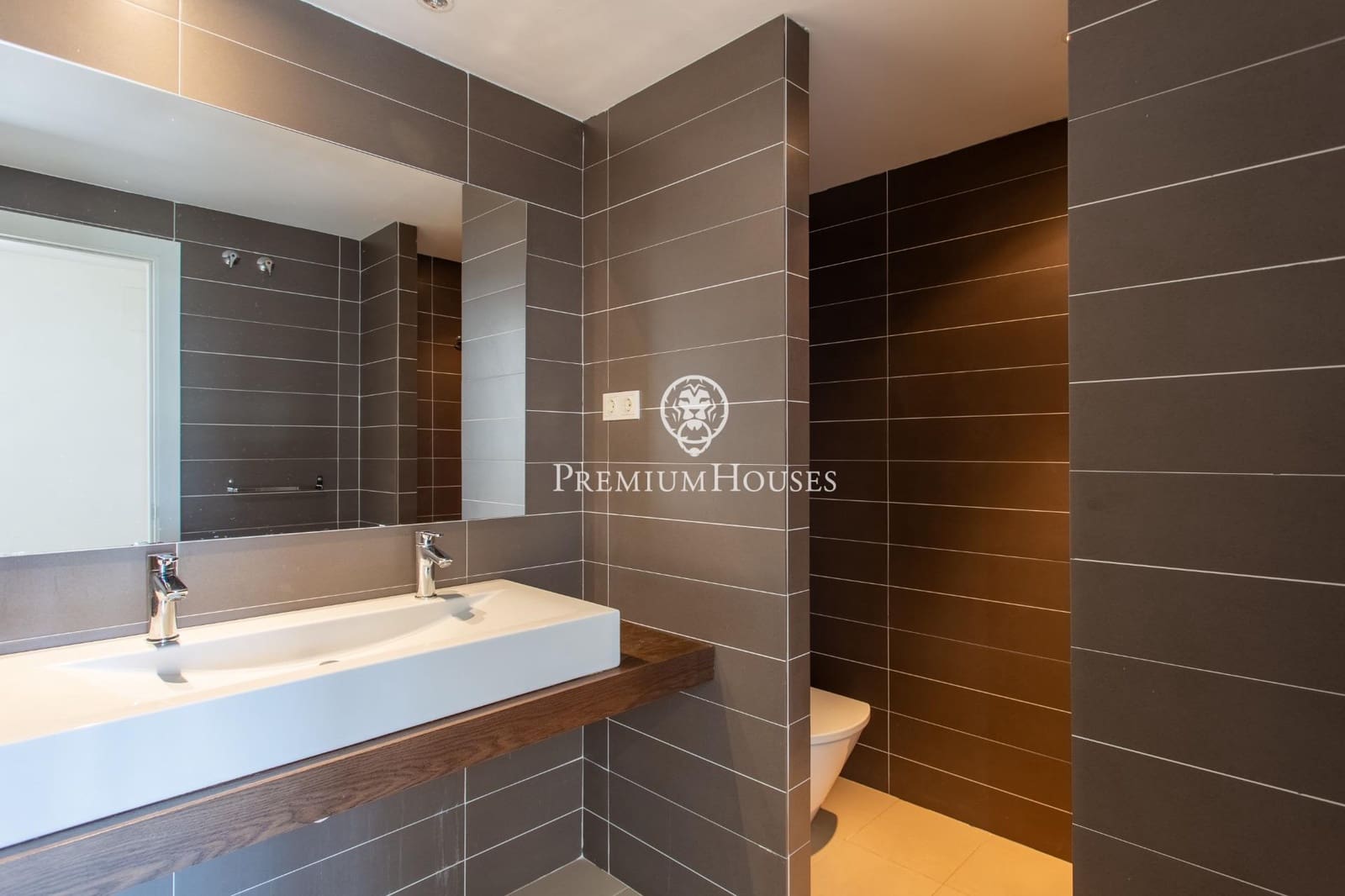 5 sovrum Villa till salu i Mataro med pool garage - 731 500 € (Ref: 9758958)