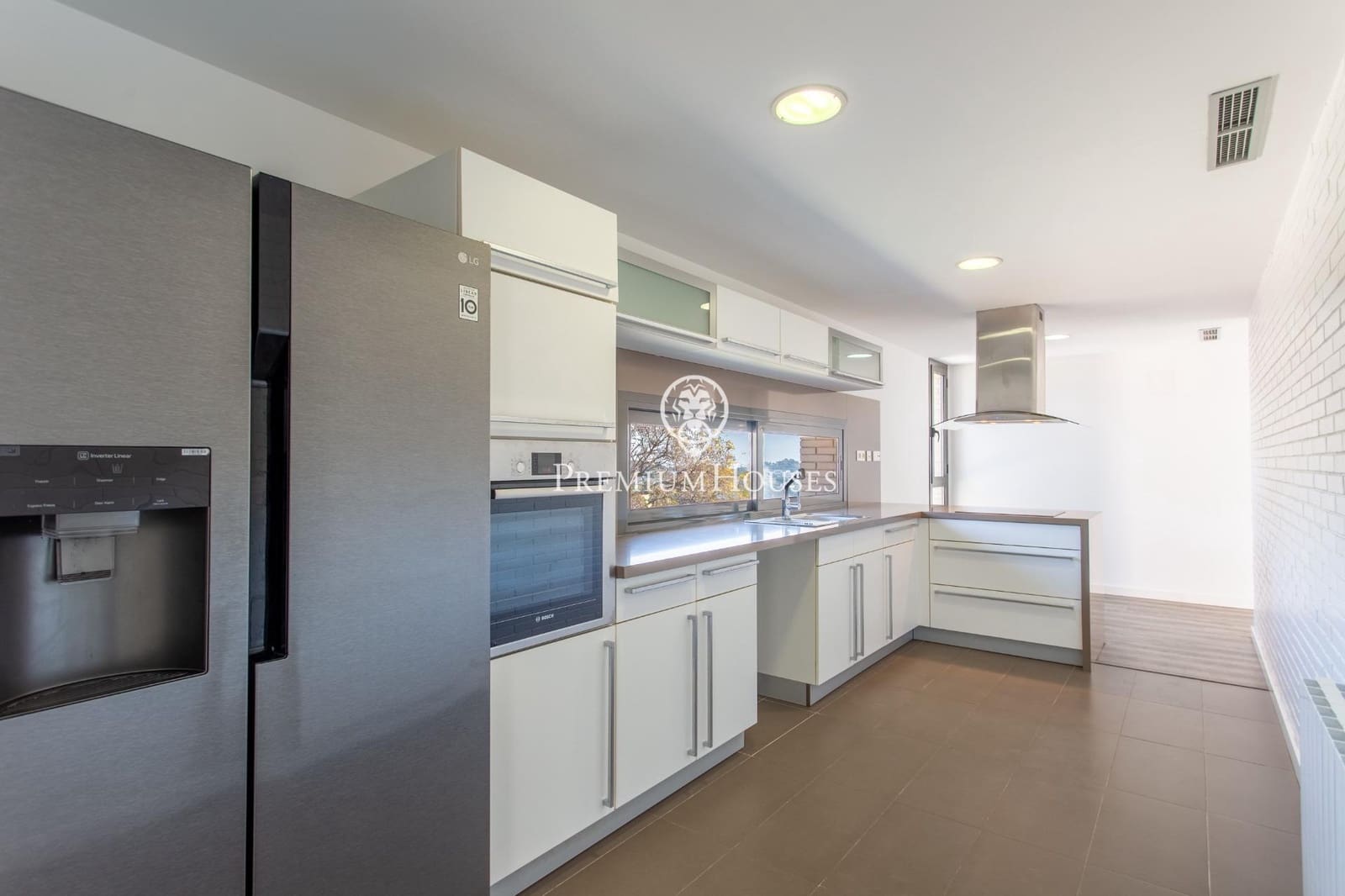 5 sovrum Villa till salu i Mataro med pool garage - 731 500 € (Ref: 9758958)