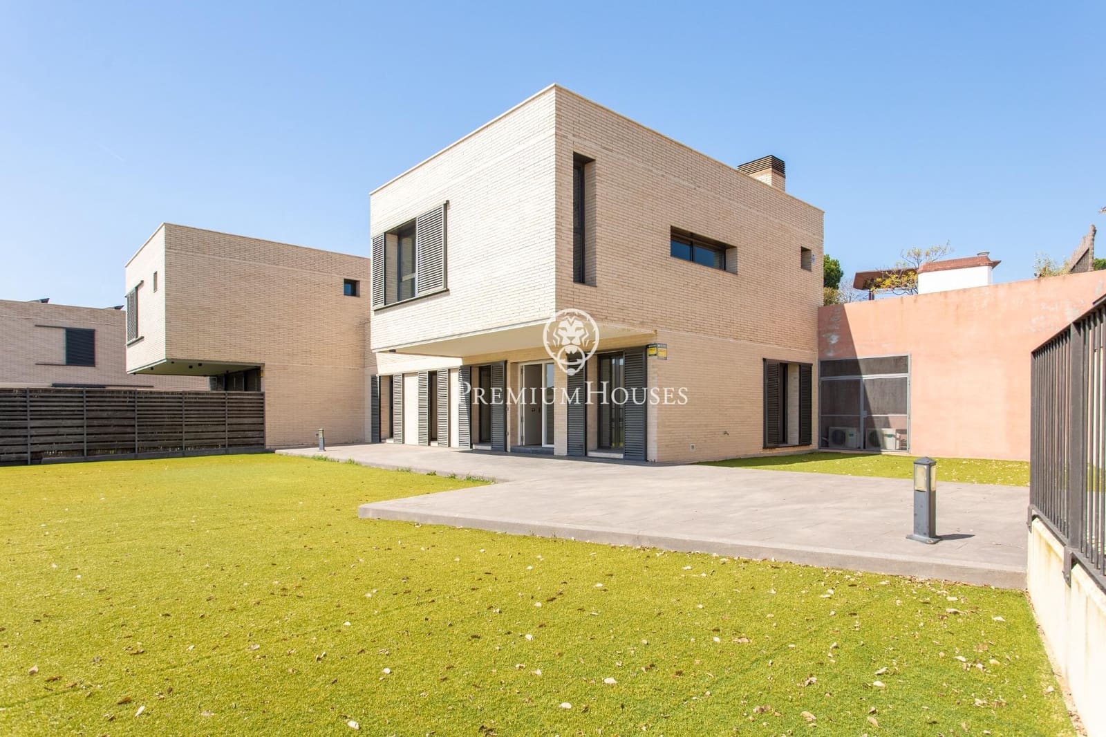 5 sovrum Villa till salu i Mataro med pool garage - 731 500 € (Ref: 9758958)