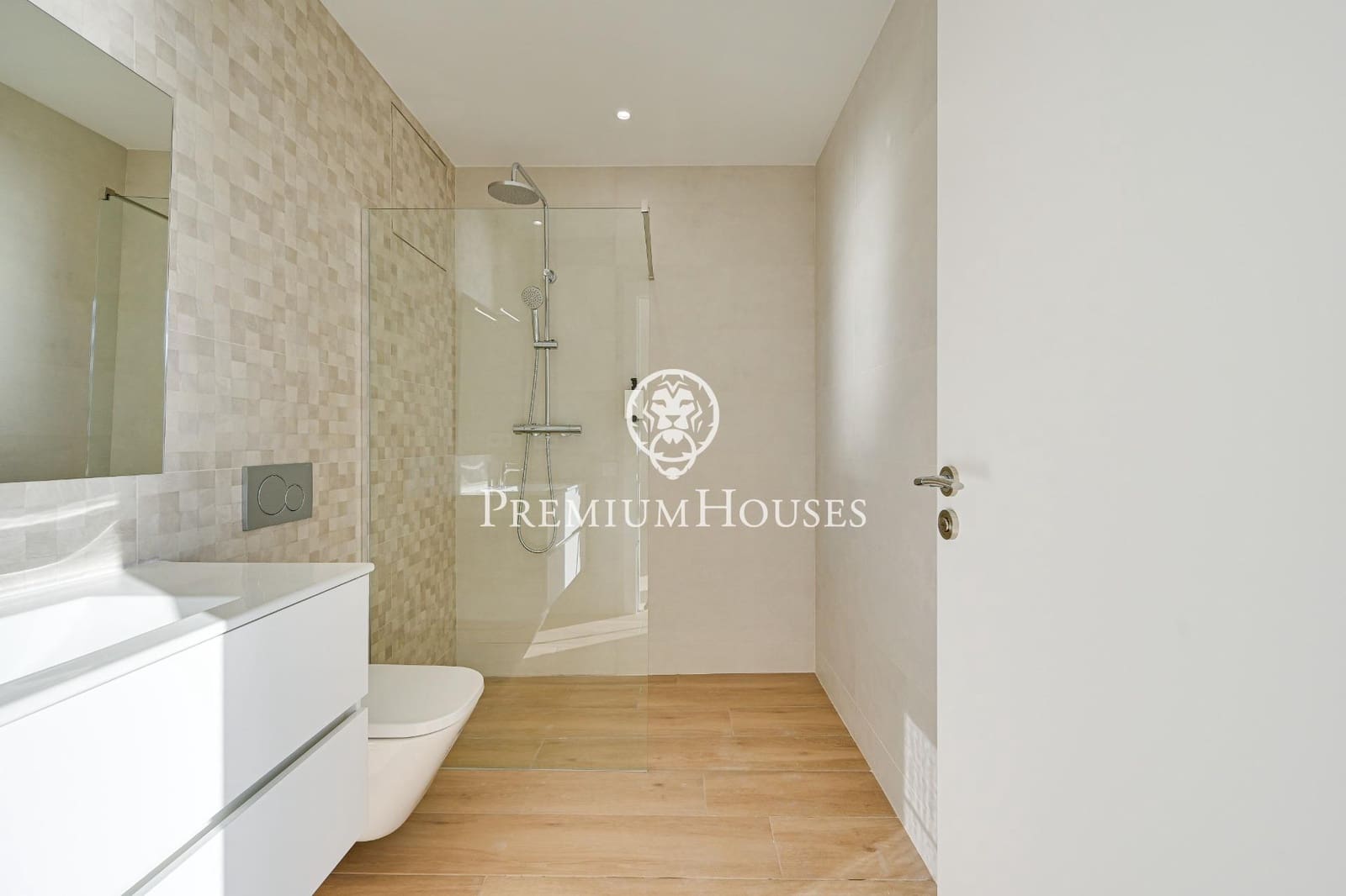 4 soverom Villa til salgs i Arenys de Mar med svømmebasseng garasje - € 2 650 000 (Ref: 9761975)