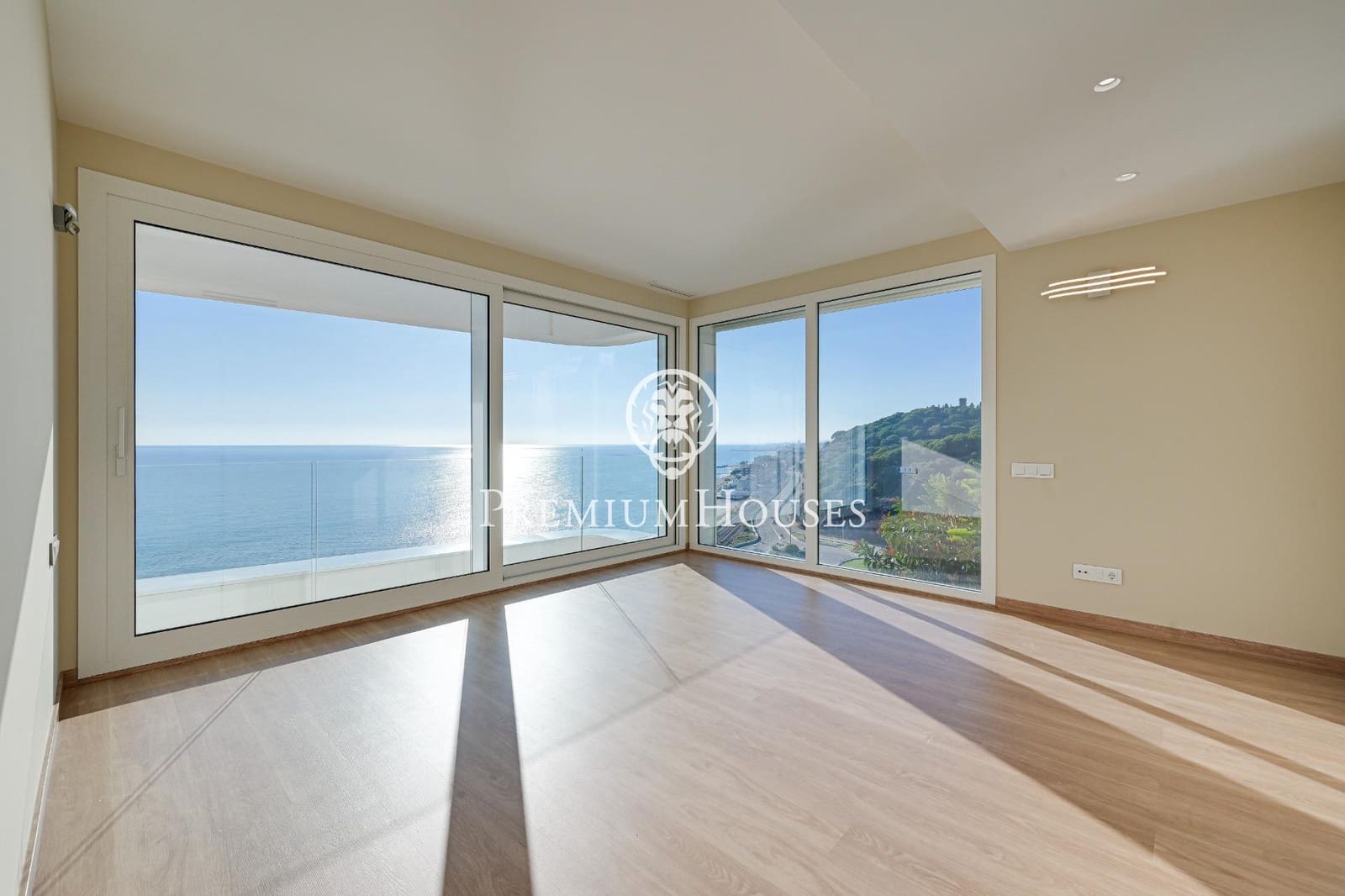 4 soverom Villa til salgs i Arenys de Mar med svømmebasseng garasje - € 2 650 000 (Ref: 9761975)