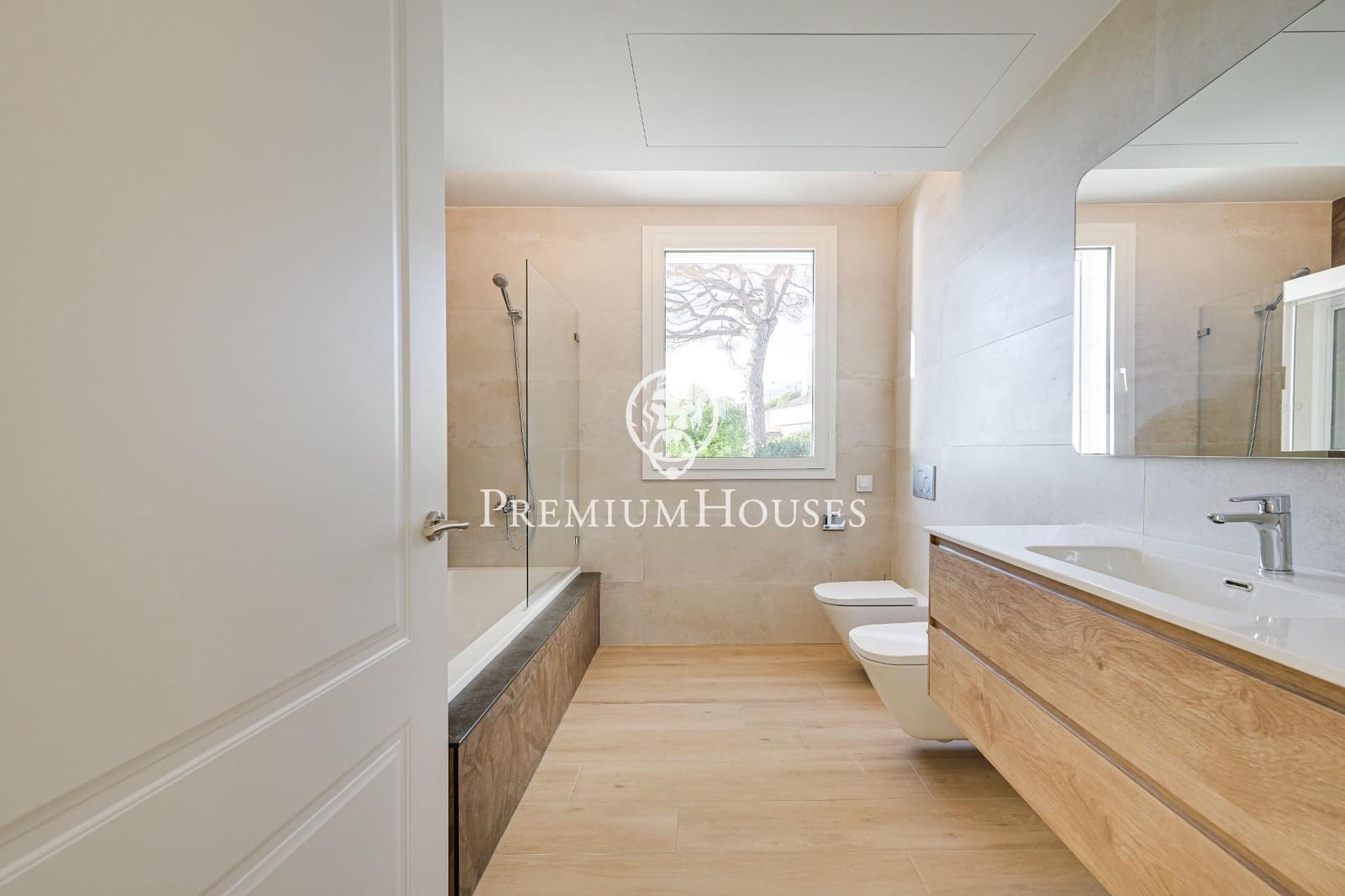 4 soverom Villa til salgs i Arenys de Mar med svømmebasseng garasje - € 2 650 000 (Ref: 9761975)