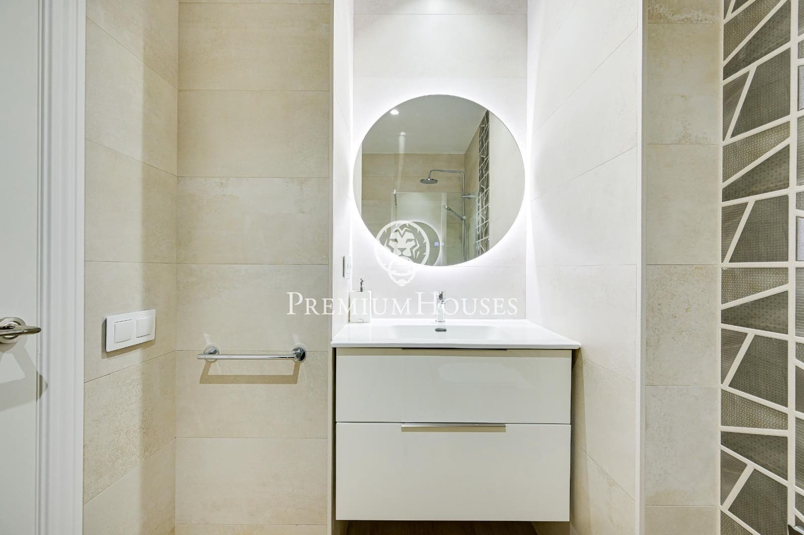 4 soverom Villa til salgs i Arenys de Mar med svømmebasseng garasje - € 2 650 000 (Ref: 9761975)