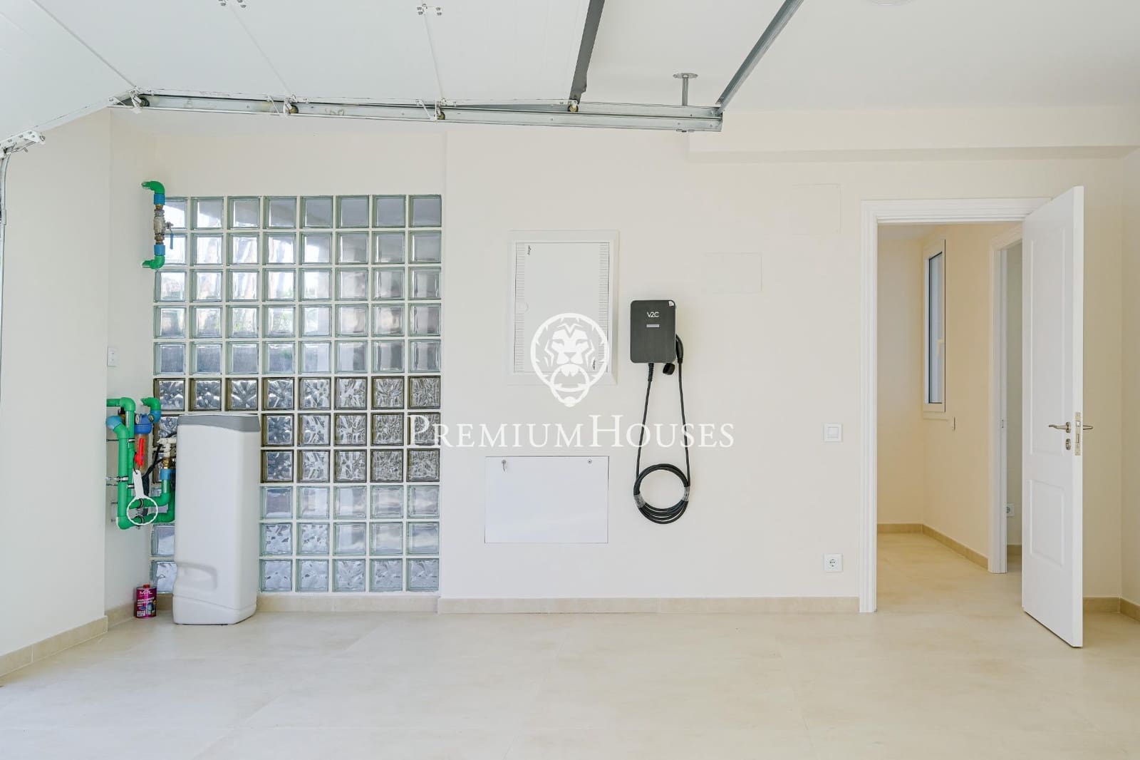 4 soverom Villa til salgs i Arenys de Mar med svømmebasseng garasje - € 2 650 000 (Ref: 9761975)