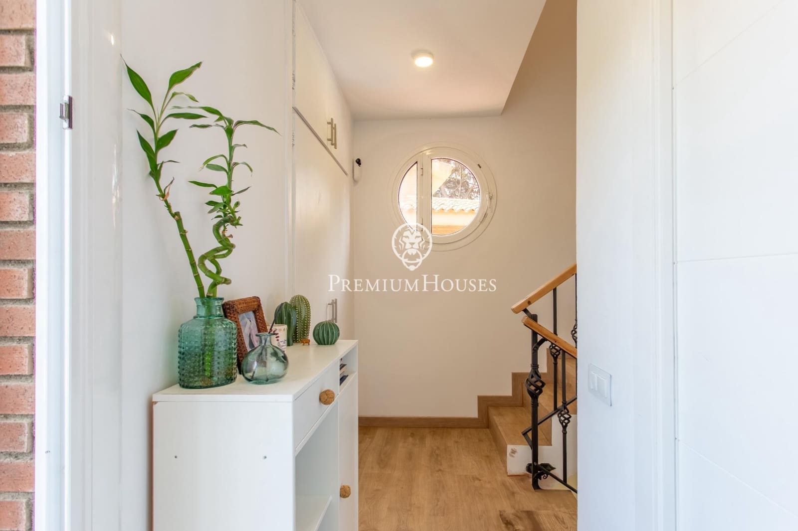 4 sypialnia Willa na sprzedaż w Sant Andreu de Llavaneres z basenem garażem - 1 350 000 € (Ref: 9761976)