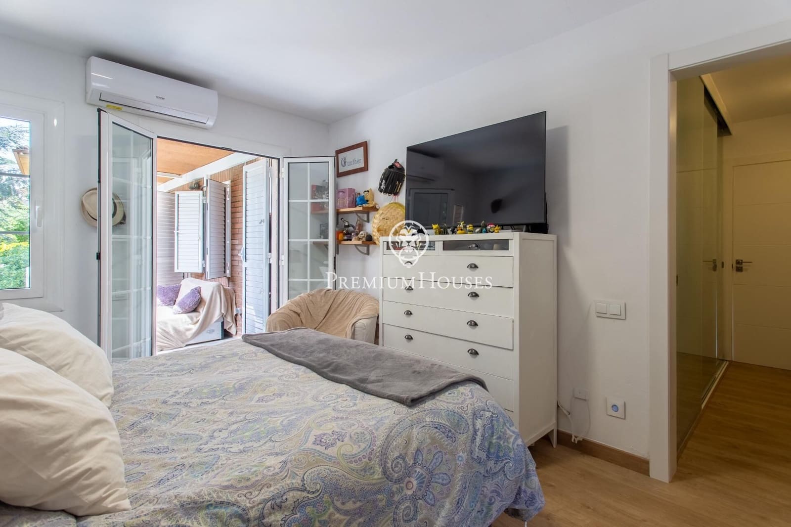 4 sypialnia Willa na sprzedaż w Sant Andreu de Llavaneres z basenem garażem - 1 350 000 € (Ref: 9761976)