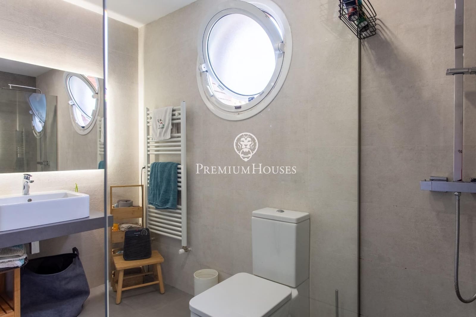 4 sypialnia Willa na sprzedaż w Sant Andreu de Llavaneres z basenem garażem - 1 350 000 € (Ref: 9761976)