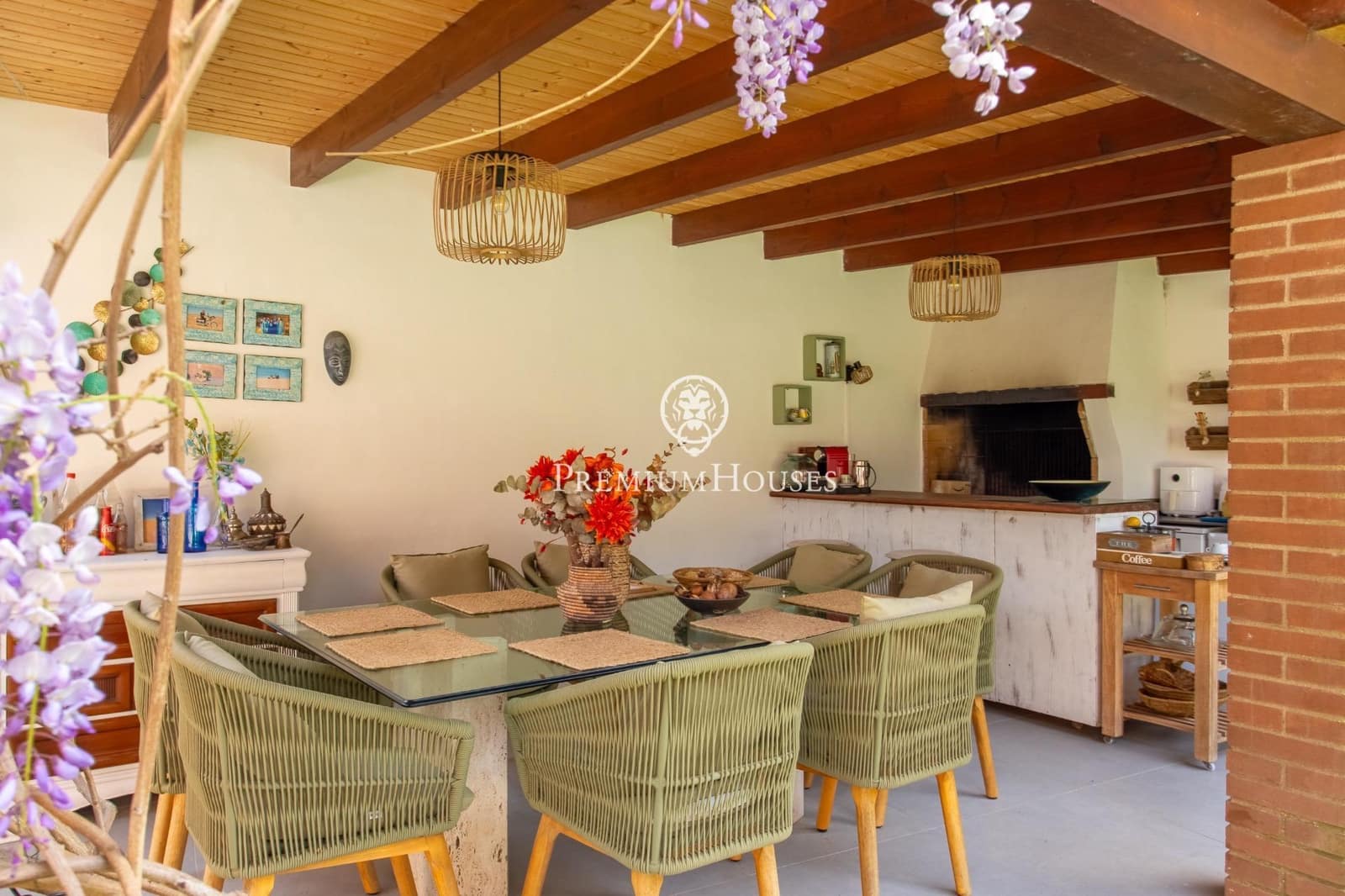 4 sypialnia Willa na sprzedaż w Sant Andreu de Llavaneres z basenem garażem - 1 350 000 € (Ref: 9761976)