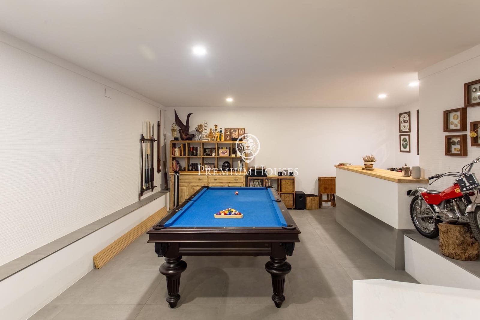 4 sypialnia Willa na sprzedaż w Sant Andreu de Llavaneres z basenem garażem - 1 350 000 € (Ref: 9761976)