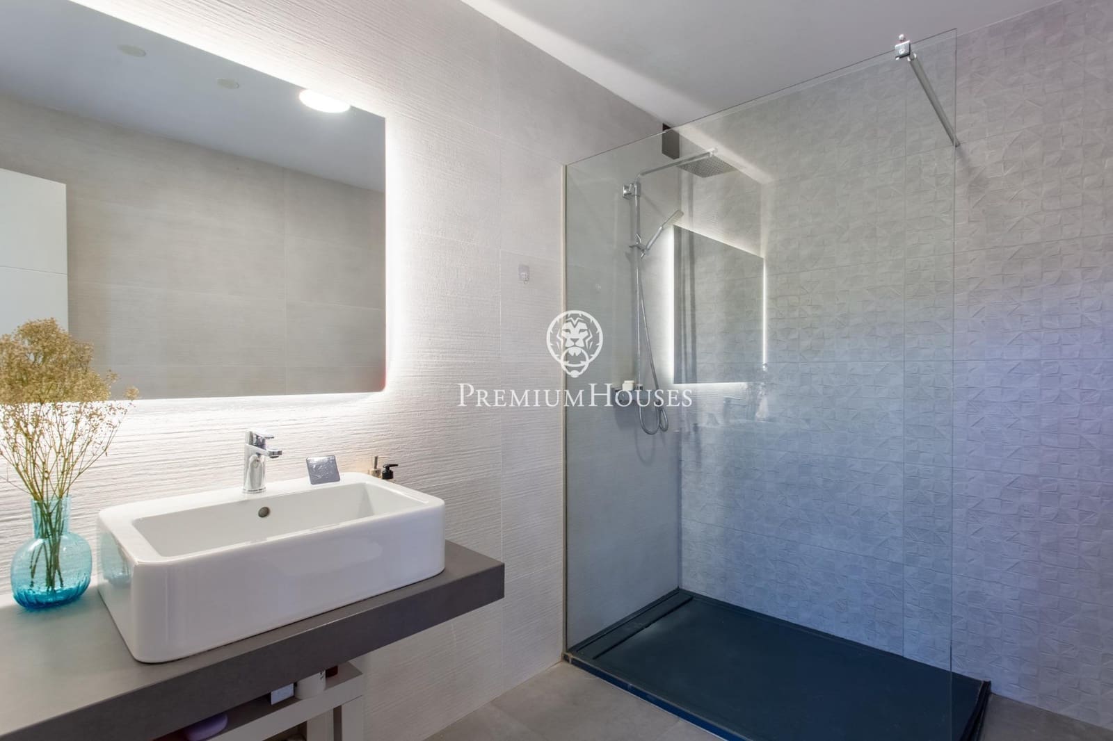 4 sypialnia Willa na sprzedaż w Sant Andreu de Llavaneres z basenem garażem - 1 350 000 € (Ref: 9761976)