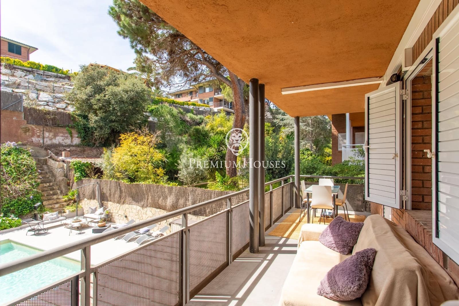 4 sypialnia Willa na sprzedaż w Sant Andreu de Llavaneres z basenem garażem - 1 350 000 € (Ref: 9761976)