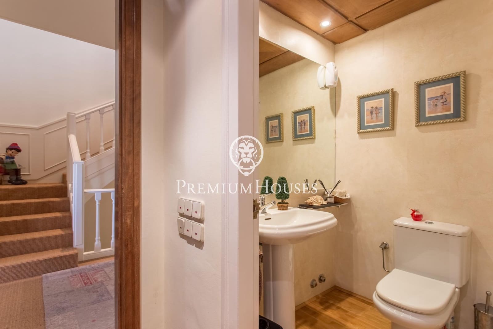 5 slaapkamer Villa te koop in Cabrils met zwembad garage - € 1.190.000 (Ref: 9761977)