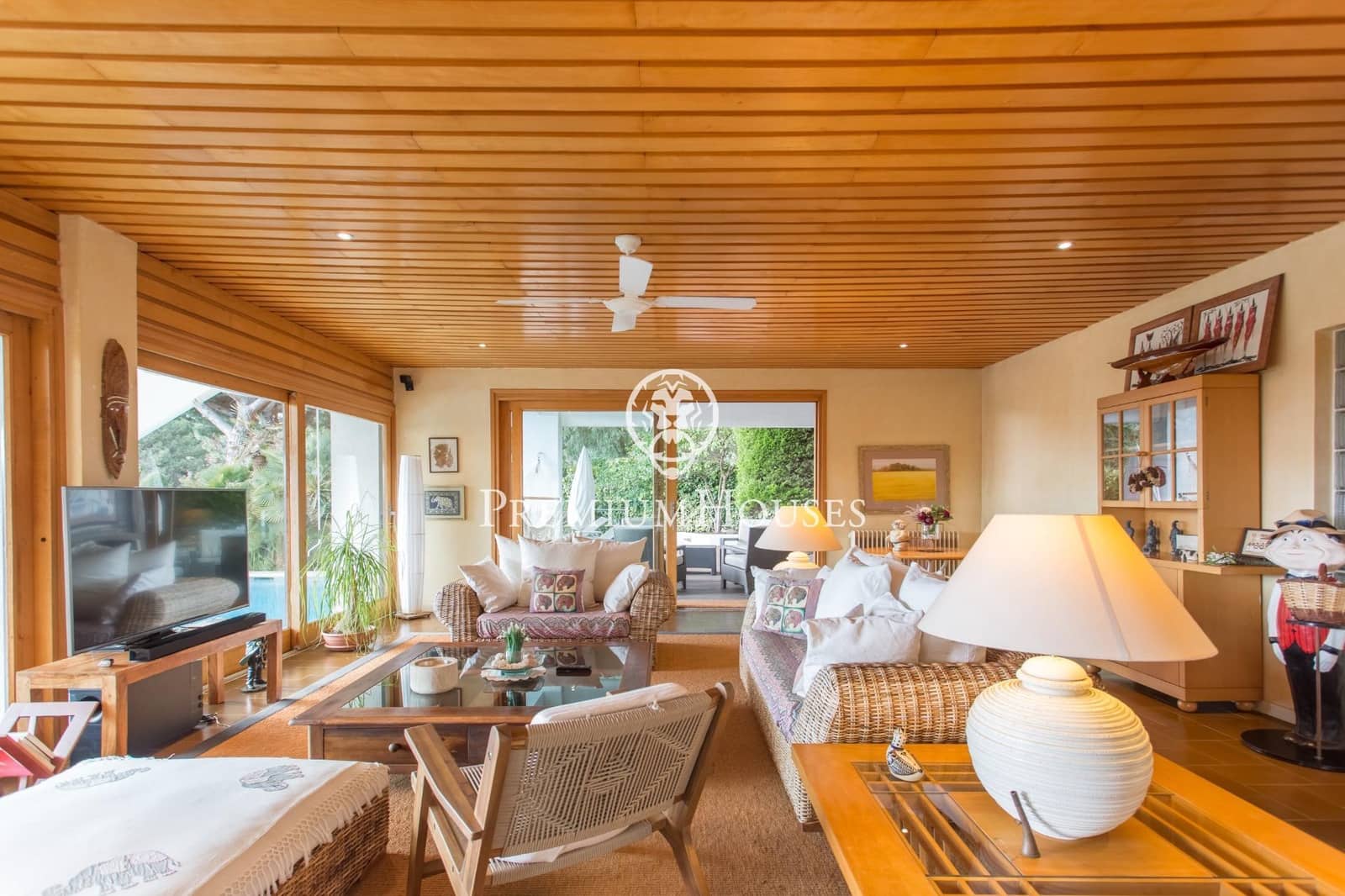 5 slaapkamer Villa te koop in Cabrils met zwembad garage - € 1.190.000 (Ref: 9761977)