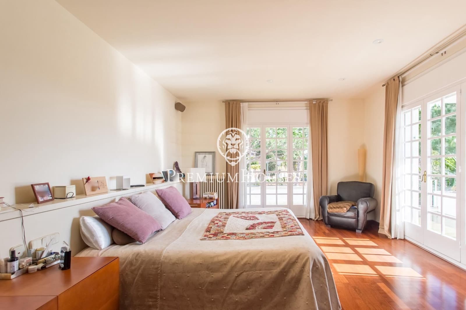 5 bedroom Villa for sale in Cabrils with pool garage - € 1,190,000 (Ref: 9761977)