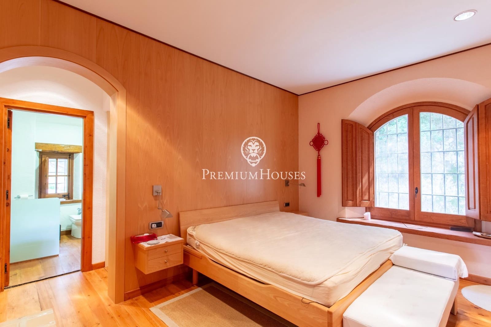 6 sypialnia Finka/Dom wiejski na sprzedaż w Sant Iscle de Vallalta z basenem garażem - 1 349 000 € (Ref: 9770644)