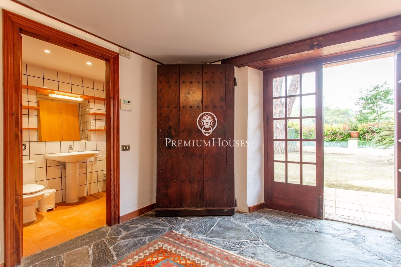 6 sypialnia Finka/Dom wiejski na sprzedaż w Sant Iscle de Vallalta z basenem garażem - 1 349 000 € (Ref: 9770644)