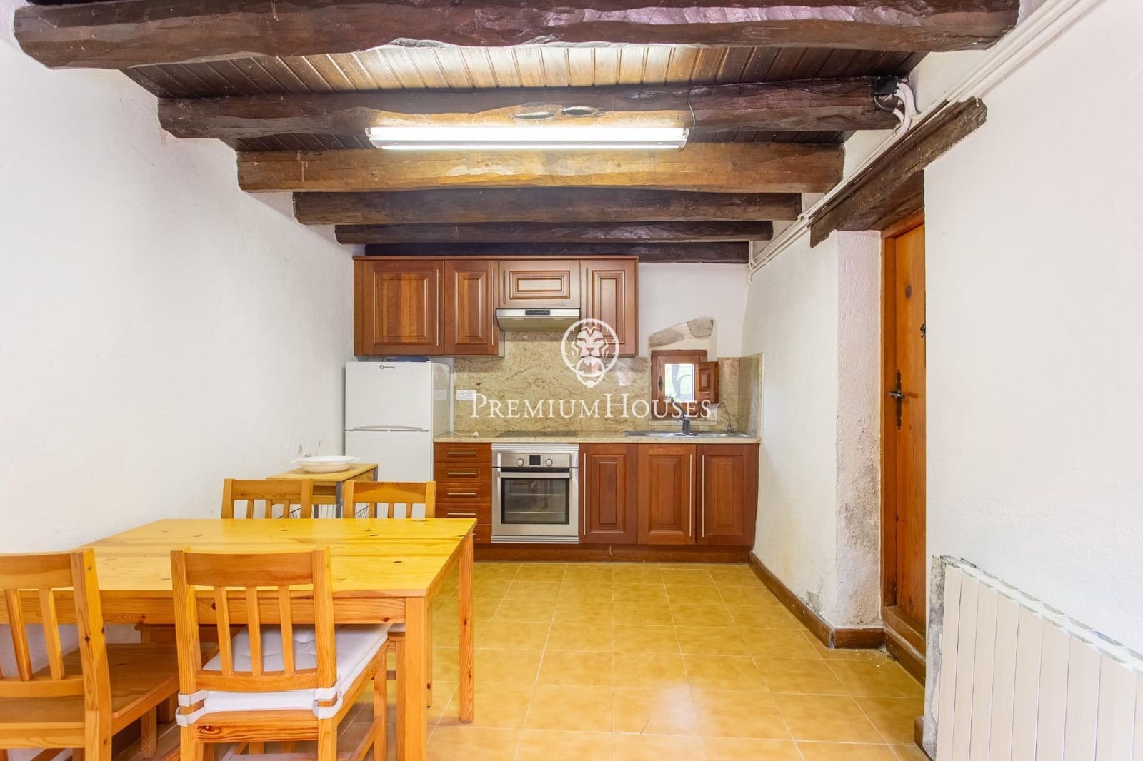 6 sypialnia Finka/Dom wiejski na sprzedaż w Sant Iscle de Vallalta z basenem garażem - 1 349 000 € (Ref: 9770644)