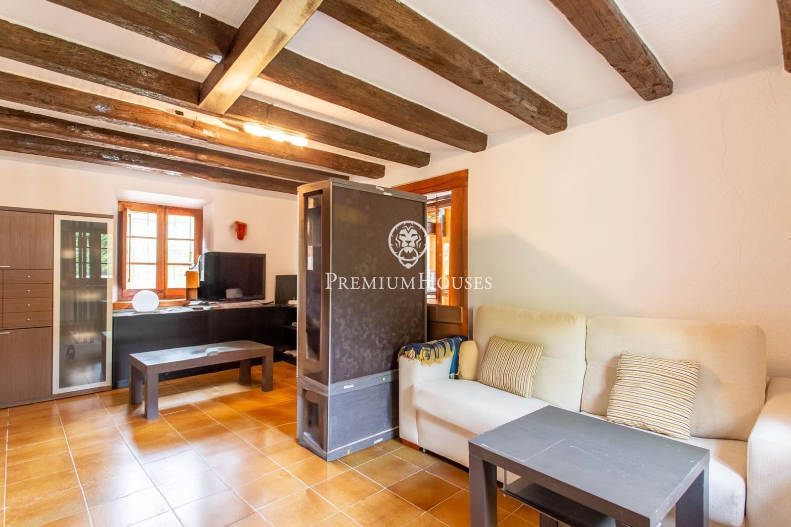 6 sypialnia Finka/Dom wiejski na sprzedaż w Sant Iscle de Vallalta z basenem garażem - 1 349 000 € (Ref: 9770644)