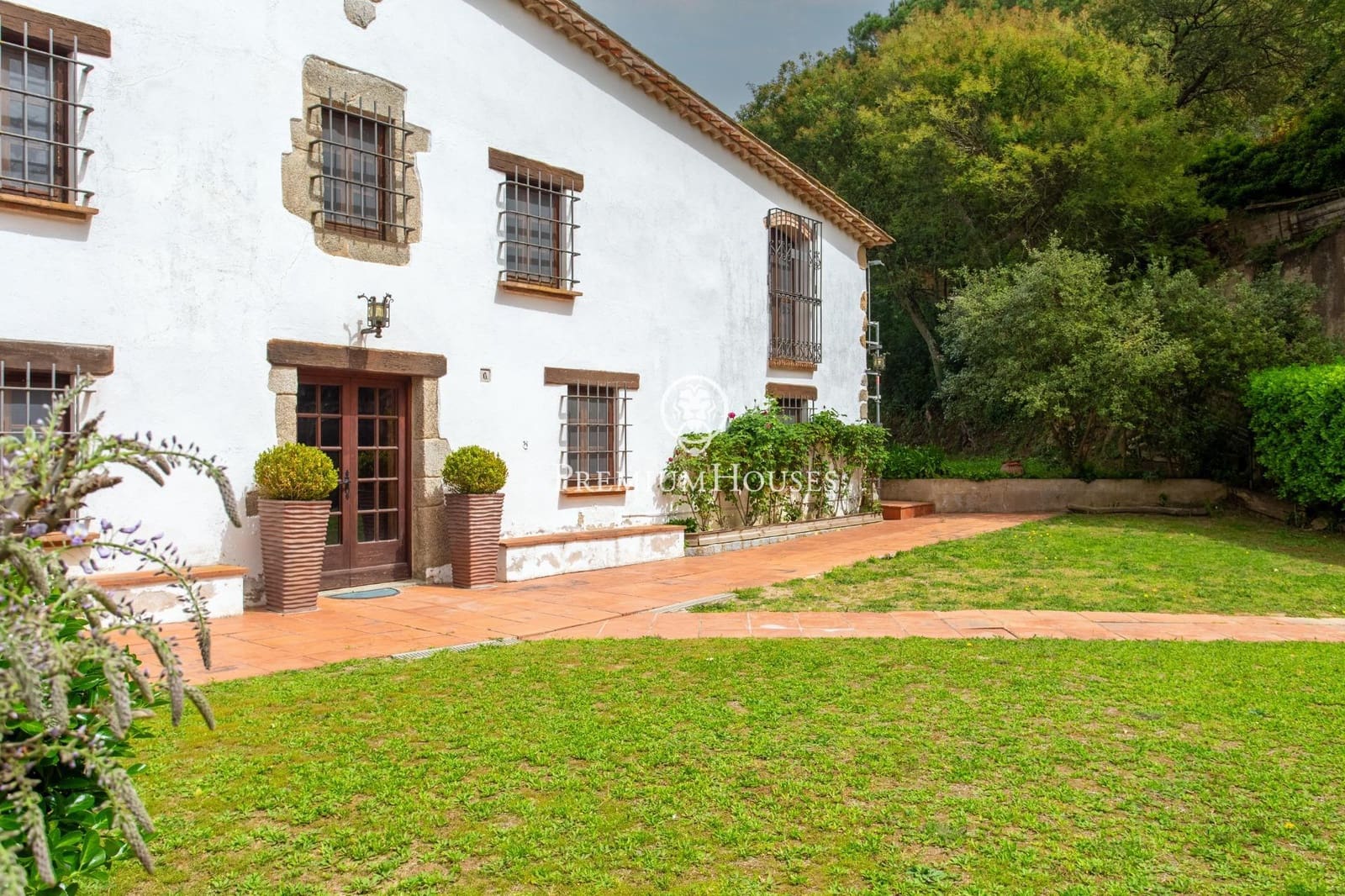 6 sypialnia Finka/Dom wiejski na sprzedaż w Sant Iscle de Vallalta z basenem garażem - 1 349 000 € (Ref: 9770644)