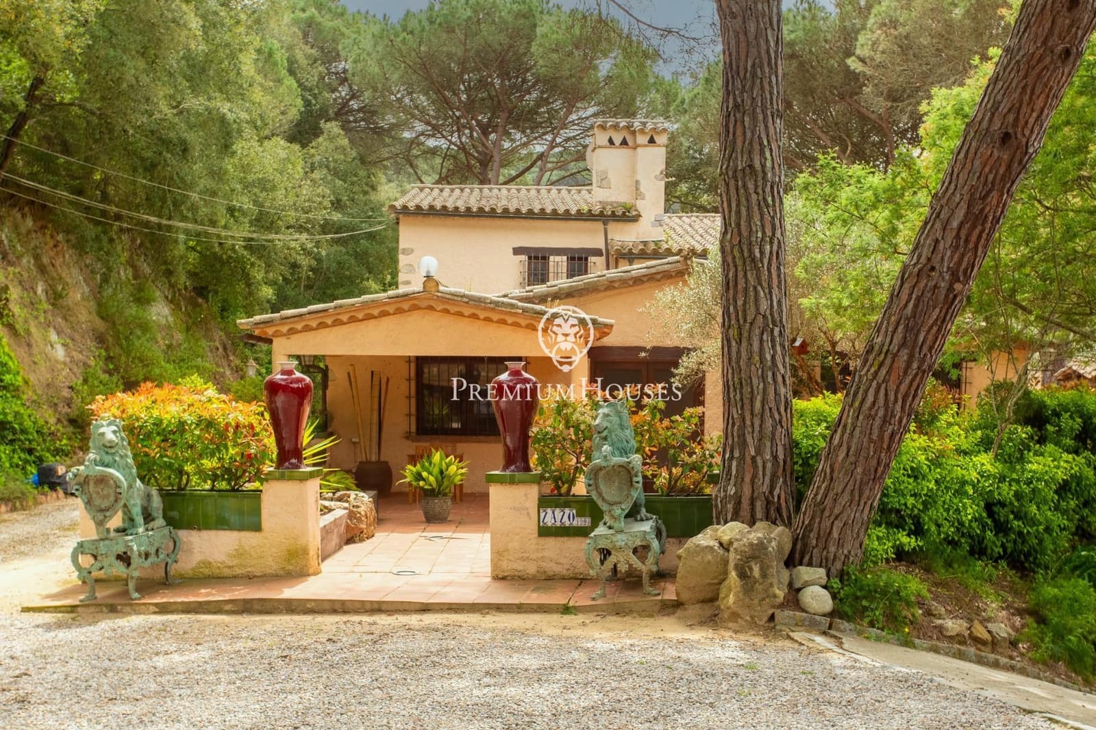 6 sypialnia Finka/Dom wiejski na sprzedaż w Sant Iscle de Vallalta z basenem garażem - 1 349 000 € (Ref: 9770644)