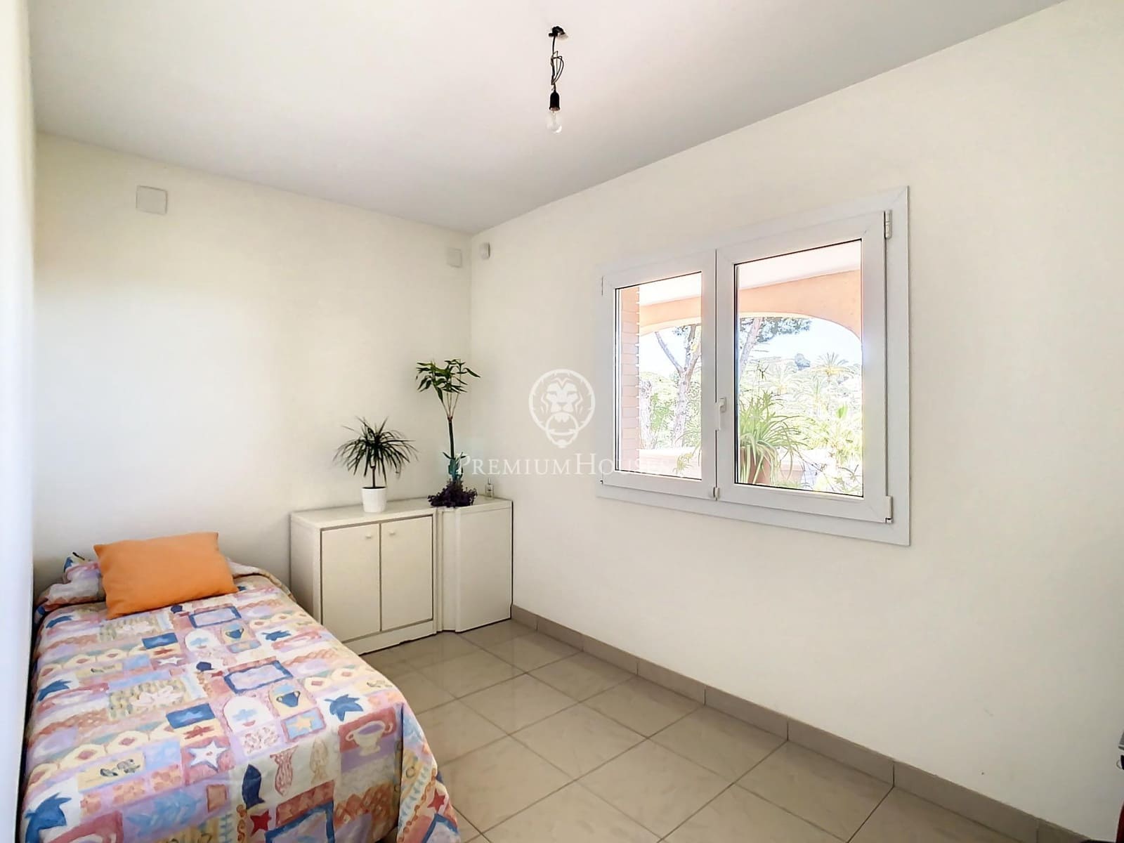 5 Zimmer Villa zu verkaufen in Badalona mit Garage - 1.700.000 € (Ref: 9770649)