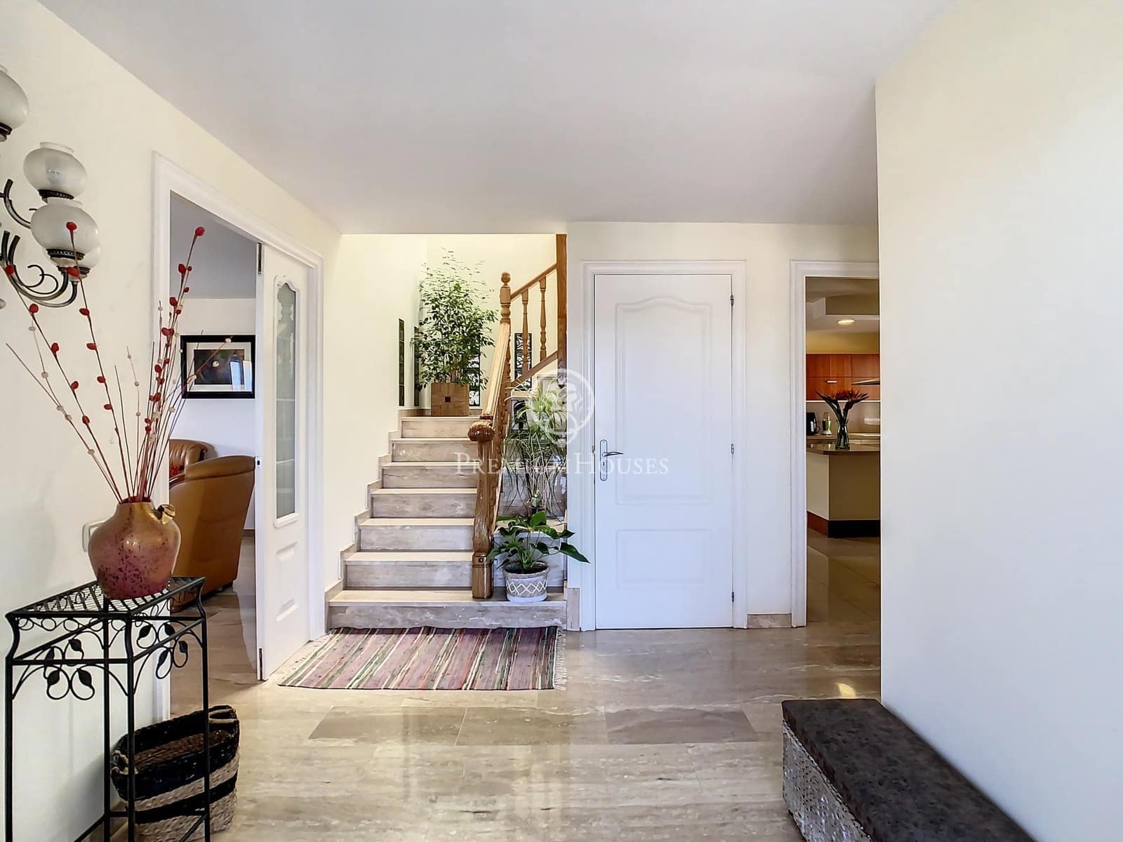 5 Zimmer Villa zu verkaufen in Badalona mit Garage - 1.700.000 € (Ref: 9770649)