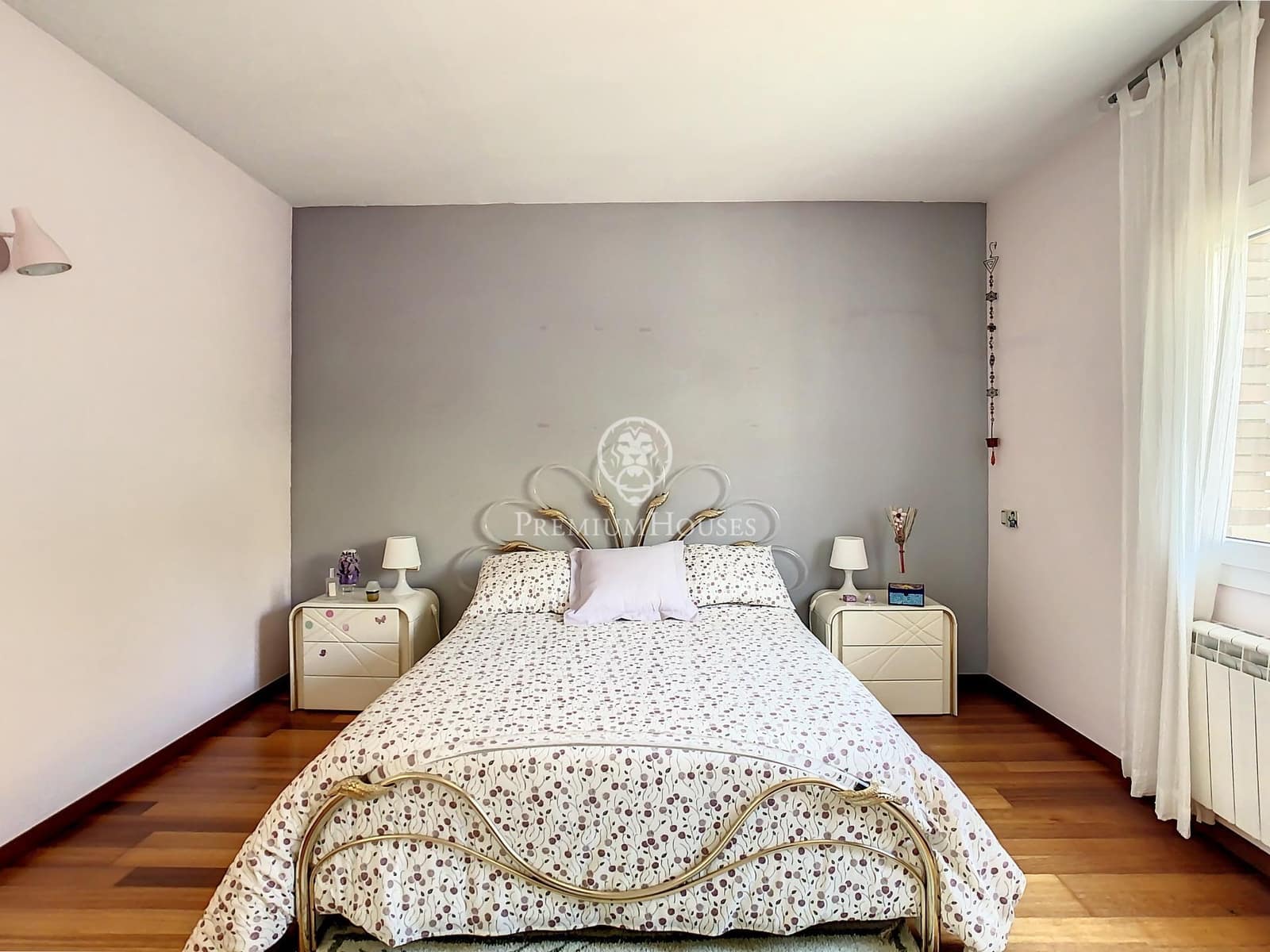 5 Zimmer Villa zu verkaufen in Badalona mit Garage - 1.700.000 € (Ref: 9770649)