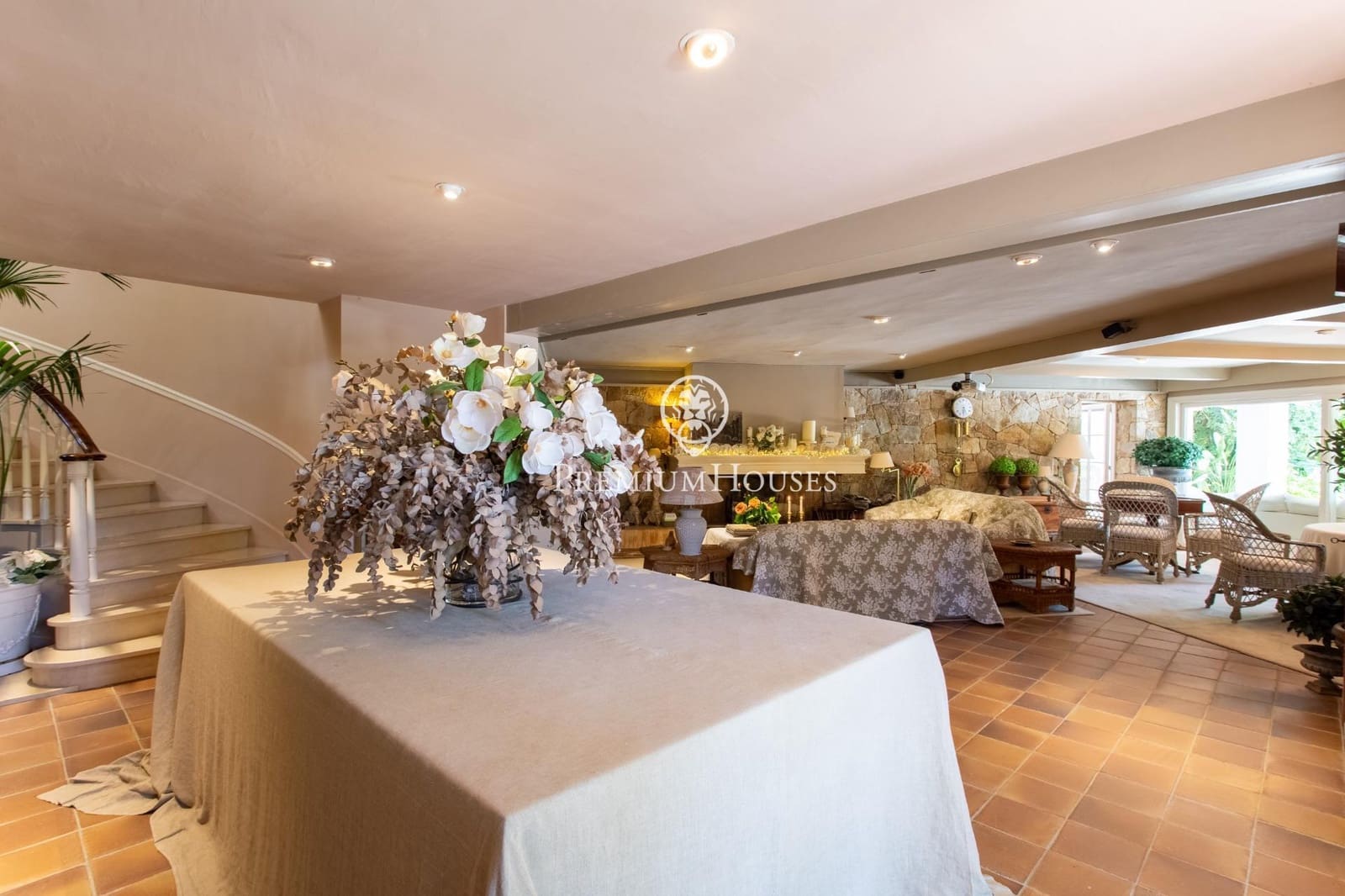 4 chambre Villa/Maison à vendre à Sant Andreu de Llavaneres avec piscine garage - 1 900 000 € (Ref: 9778108)