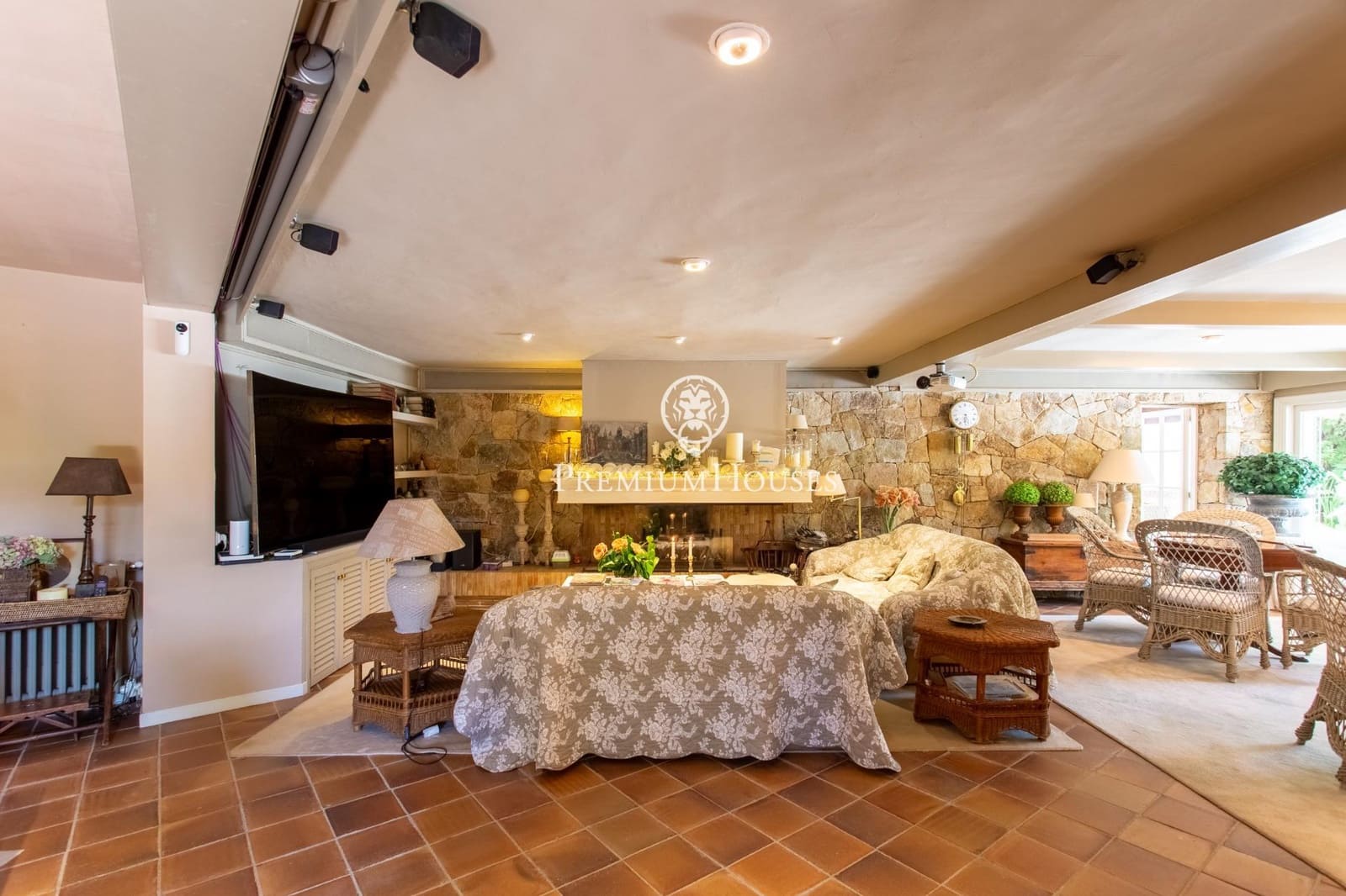 4 chambre Villa/Maison à vendre à Sant Andreu de Llavaneres avec piscine garage - 1 900 000 € (Ref: 9778108)