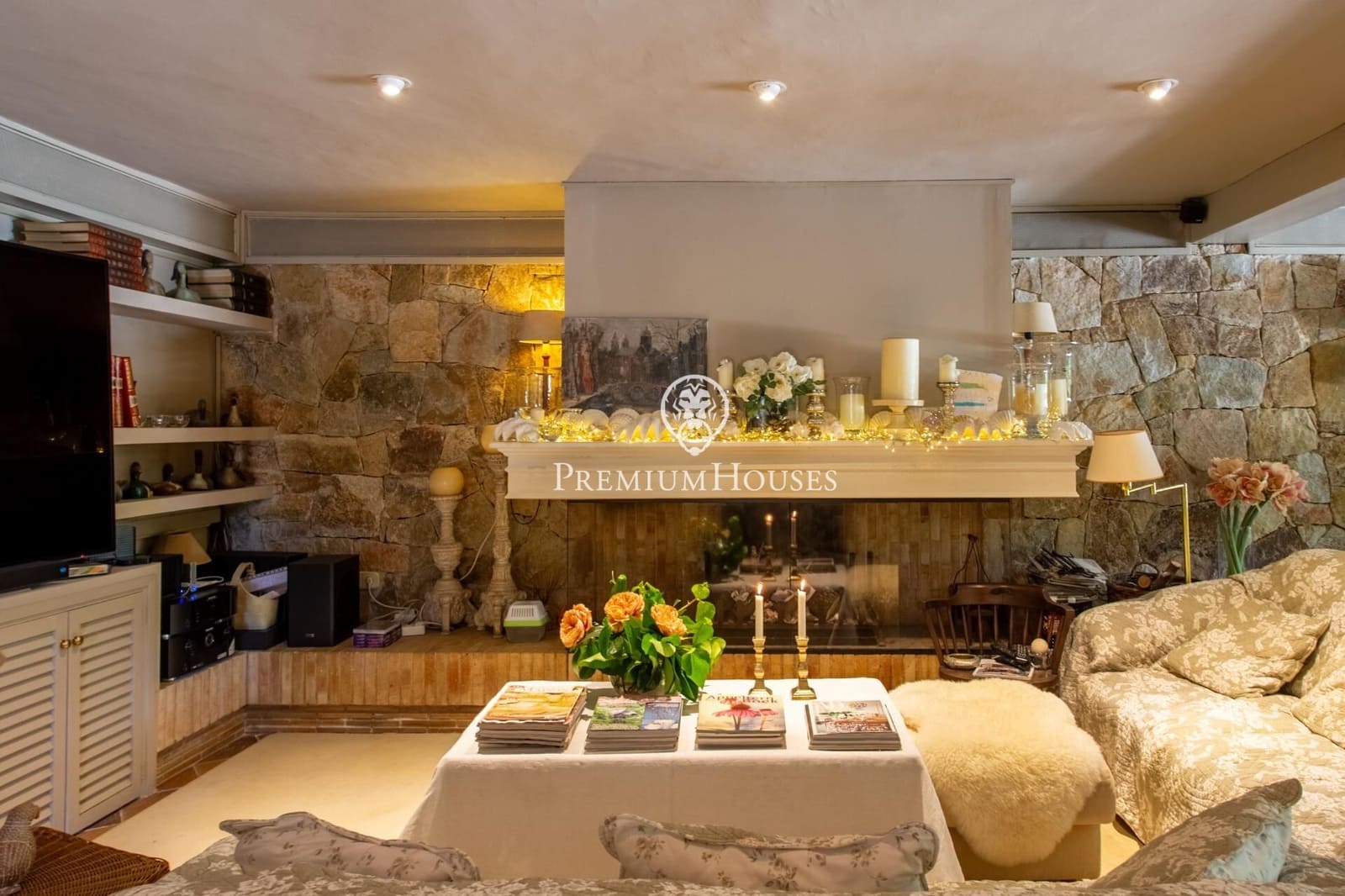 4 chambre Villa/Maison à vendre à Sant Andreu de Llavaneres avec piscine garage - 1 900 000 € (Ref: 9778108)