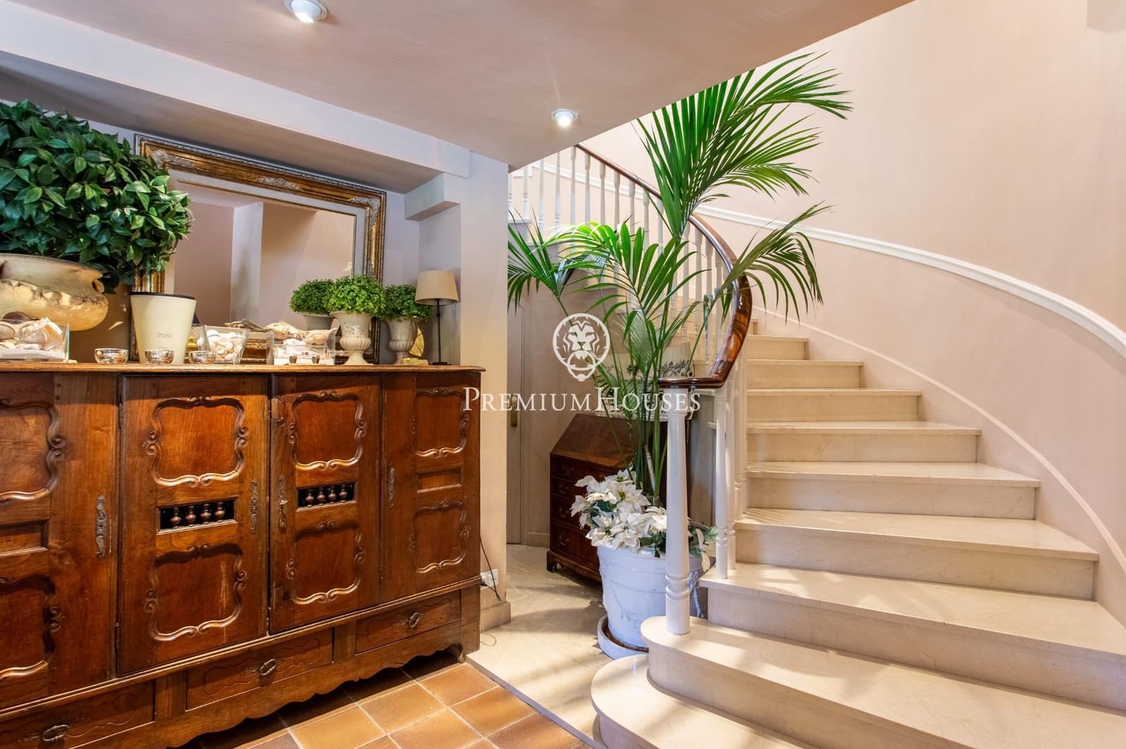 4 chambre Villa/Maison à vendre à Sant Andreu de Llavaneres avec piscine garage - 1 900 000 € (Ref: 9778108)