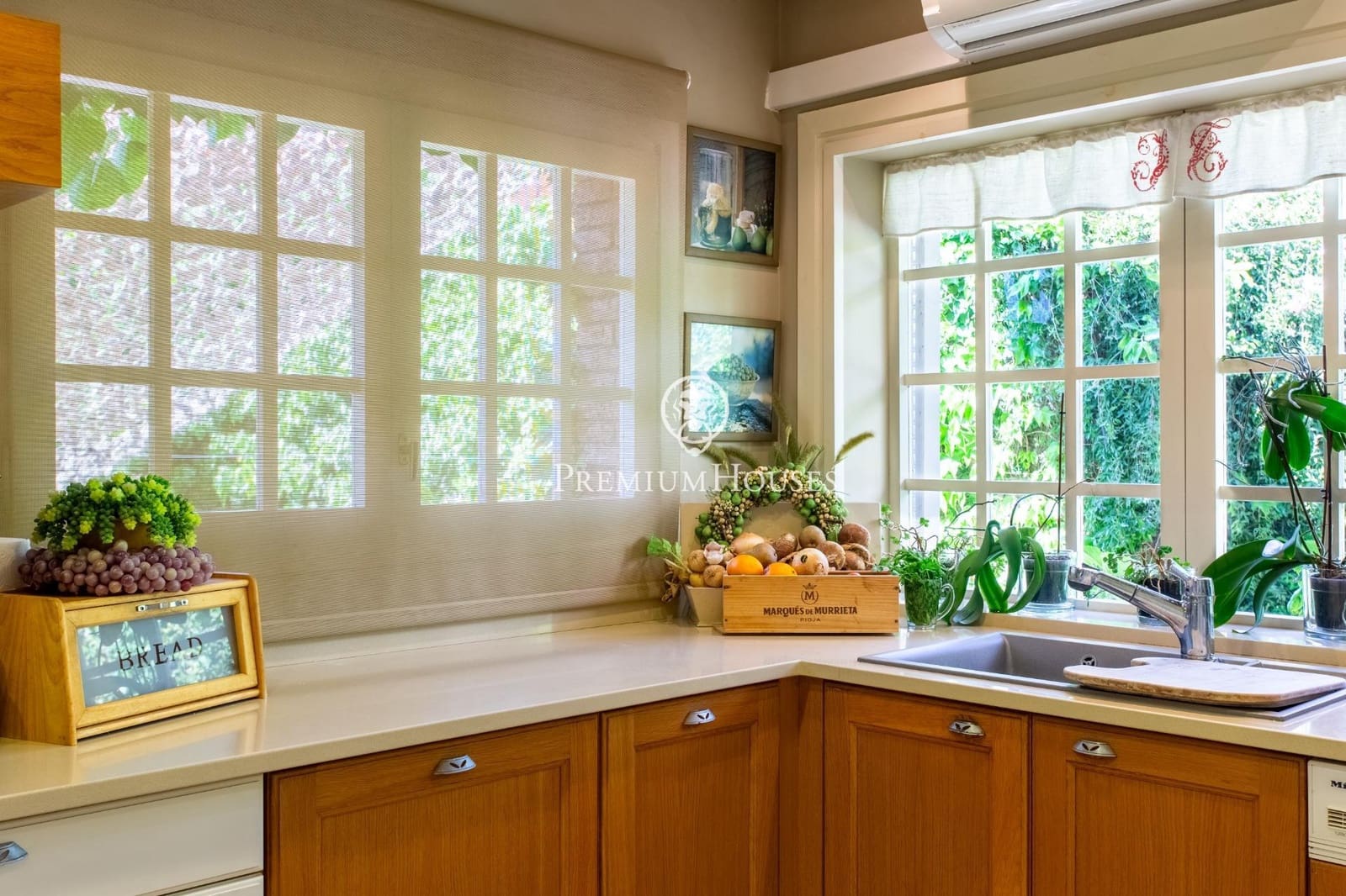 4 chambre Villa/Maison à vendre à Sant Andreu de Llavaneres avec piscine garage - 1 900 000 € (Ref: 9778108)