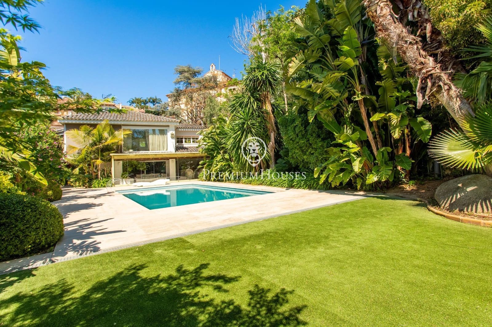 4 chambre Villa/Maison à vendre à Sant Andreu de Llavaneres avec piscine garage - 1 900 000 € (Ref: 9778108)