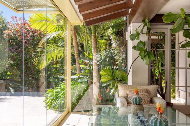 4 chambre Villa/Maison à vendre à Sant Andreu de Llavaneres avec piscine garage - 1 900 000 € (Ref: 9778108)