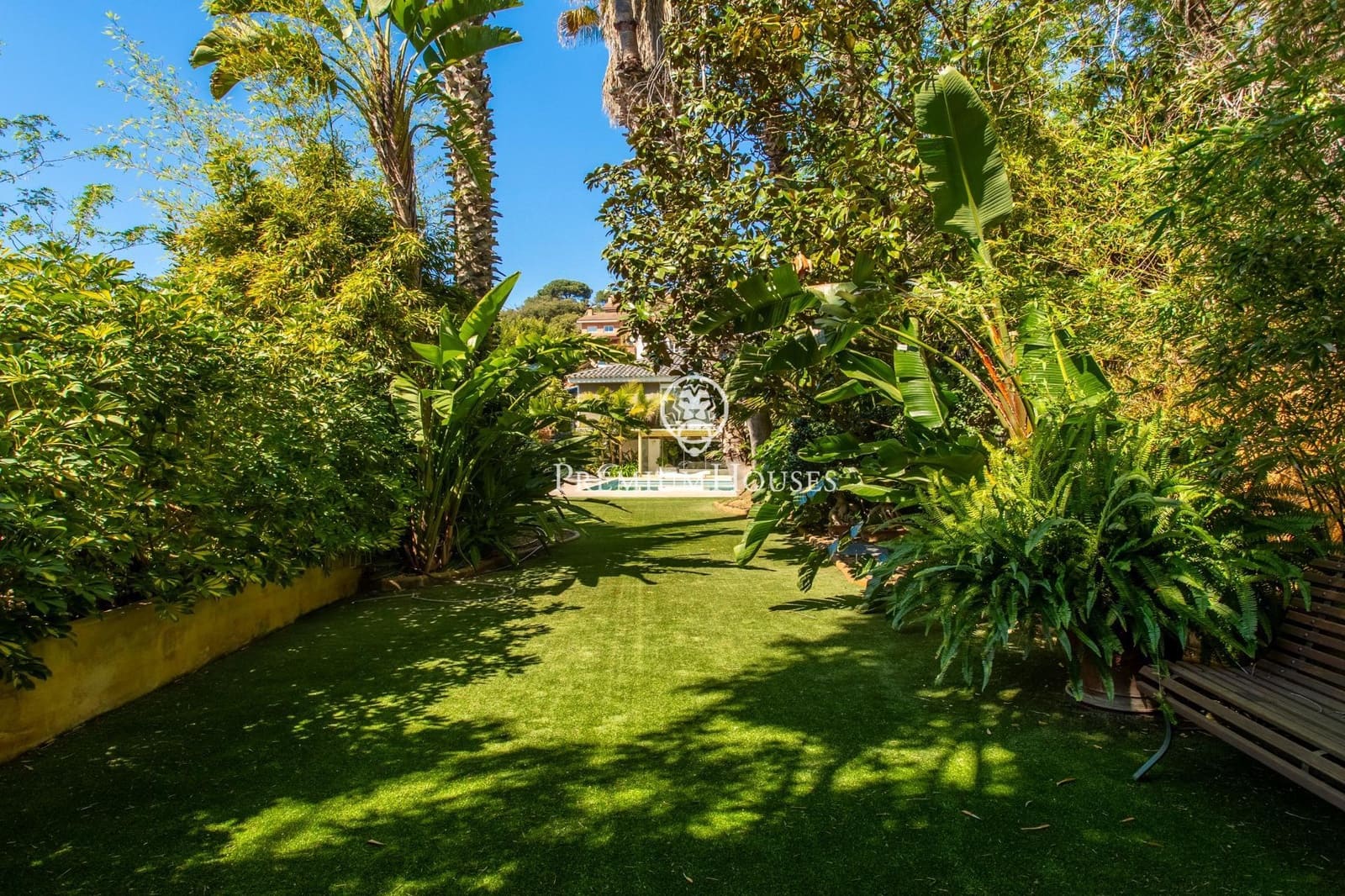 4 chambre Villa/Maison à vendre à Sant Andreu de Llavaneres avec piscine garage - 1 900 000 € (Ref: 9778108)