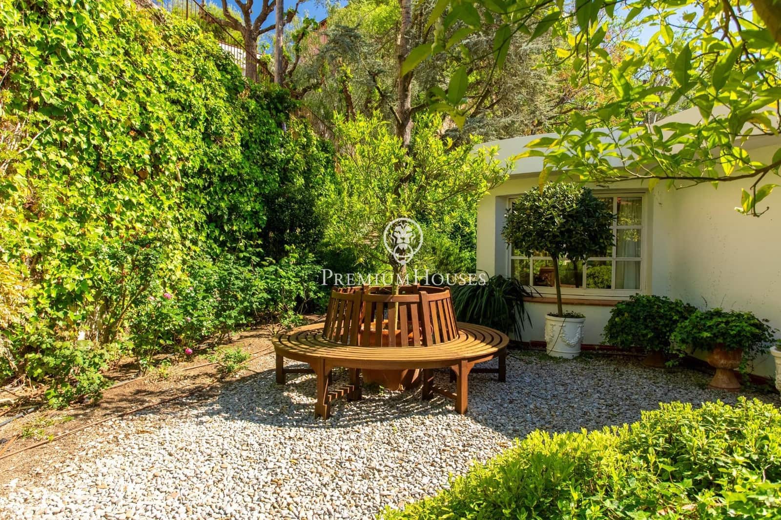 4 chambre Villa/Maison à vendre à Sant Andreu de Llavaneres avec piscine garage - 1 900 000 € (Ref: 9778108)