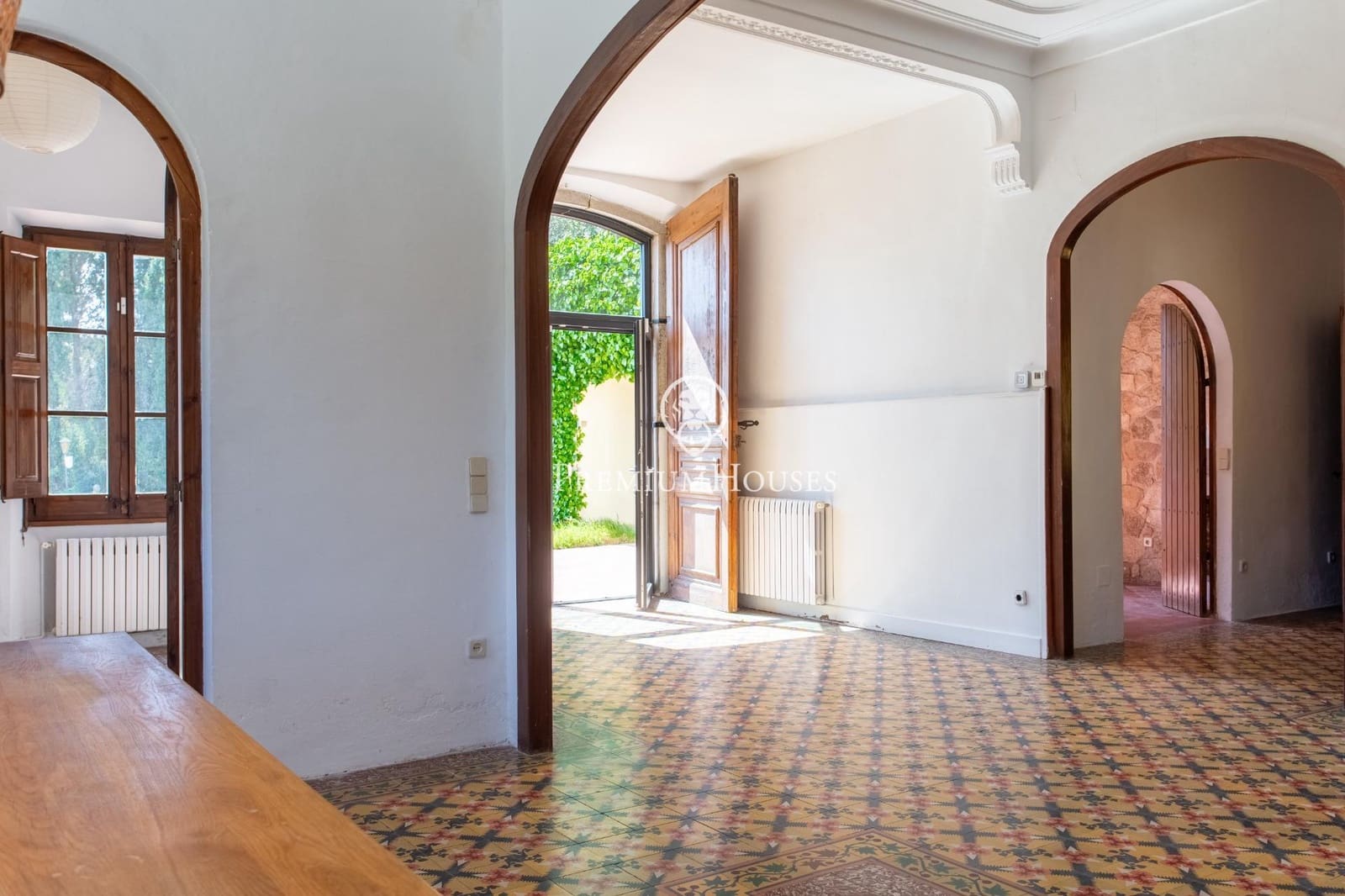 9 sypialnia Finka/Dom wiejski na sprzedaż w Arenys de Munt z garażem - 900 000 € (Ref: 9778109)